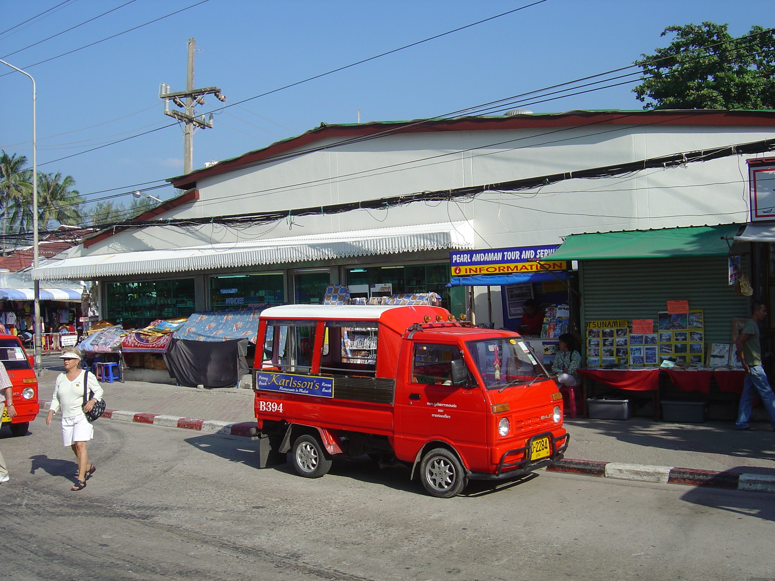 Picture Thailand Phuket Patong Beach Road 2005-12 64 - Center Beach Road