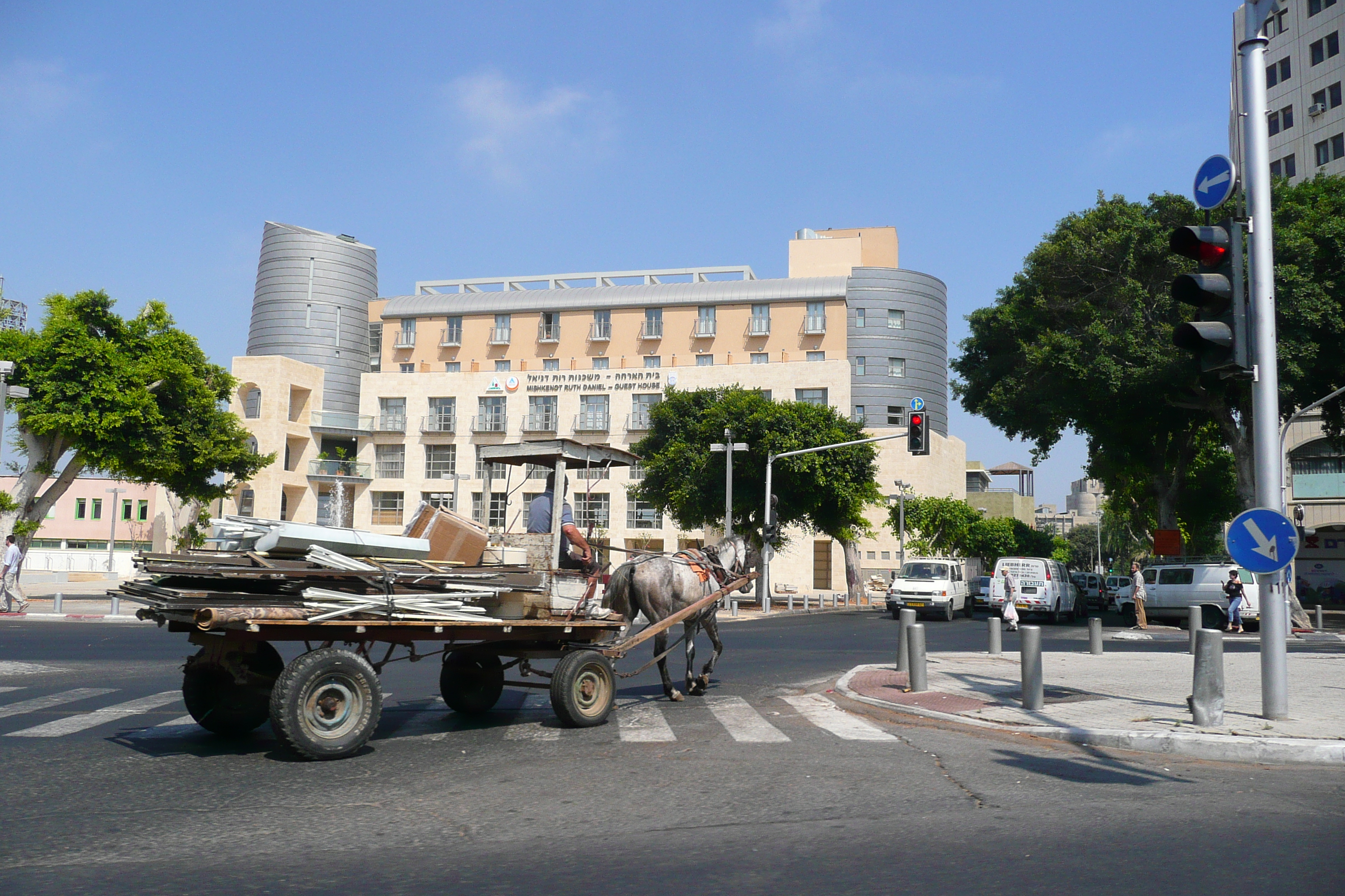 Picture Israel Tel Aviv Yerushalyim Street 2007-06 12 - Tours Yerushalyim Street