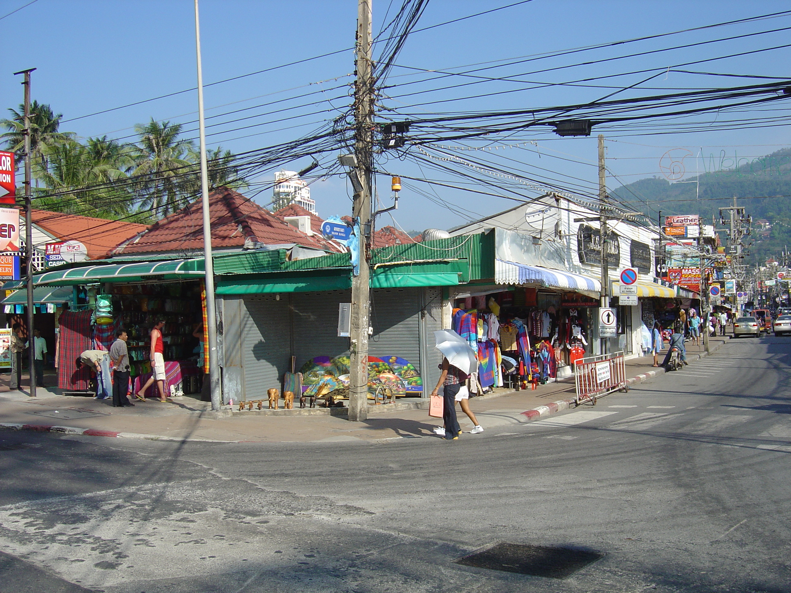 Picture Thailand Phuket Patong Beach Road 2005-12 48 - Center Beach Road