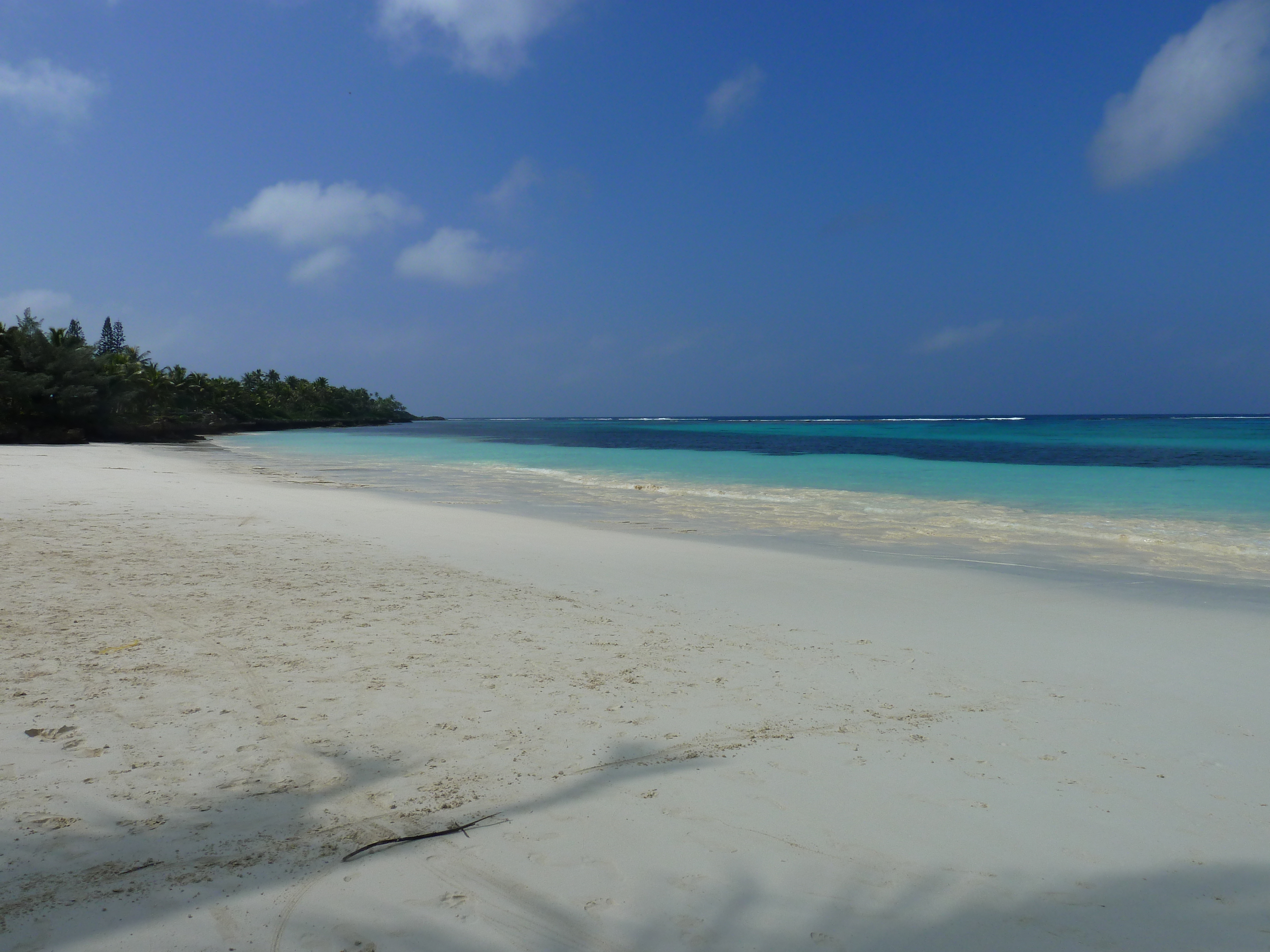 Picture New Caledonia Lifou Luecila 2010-05 12 - Journey Luecila