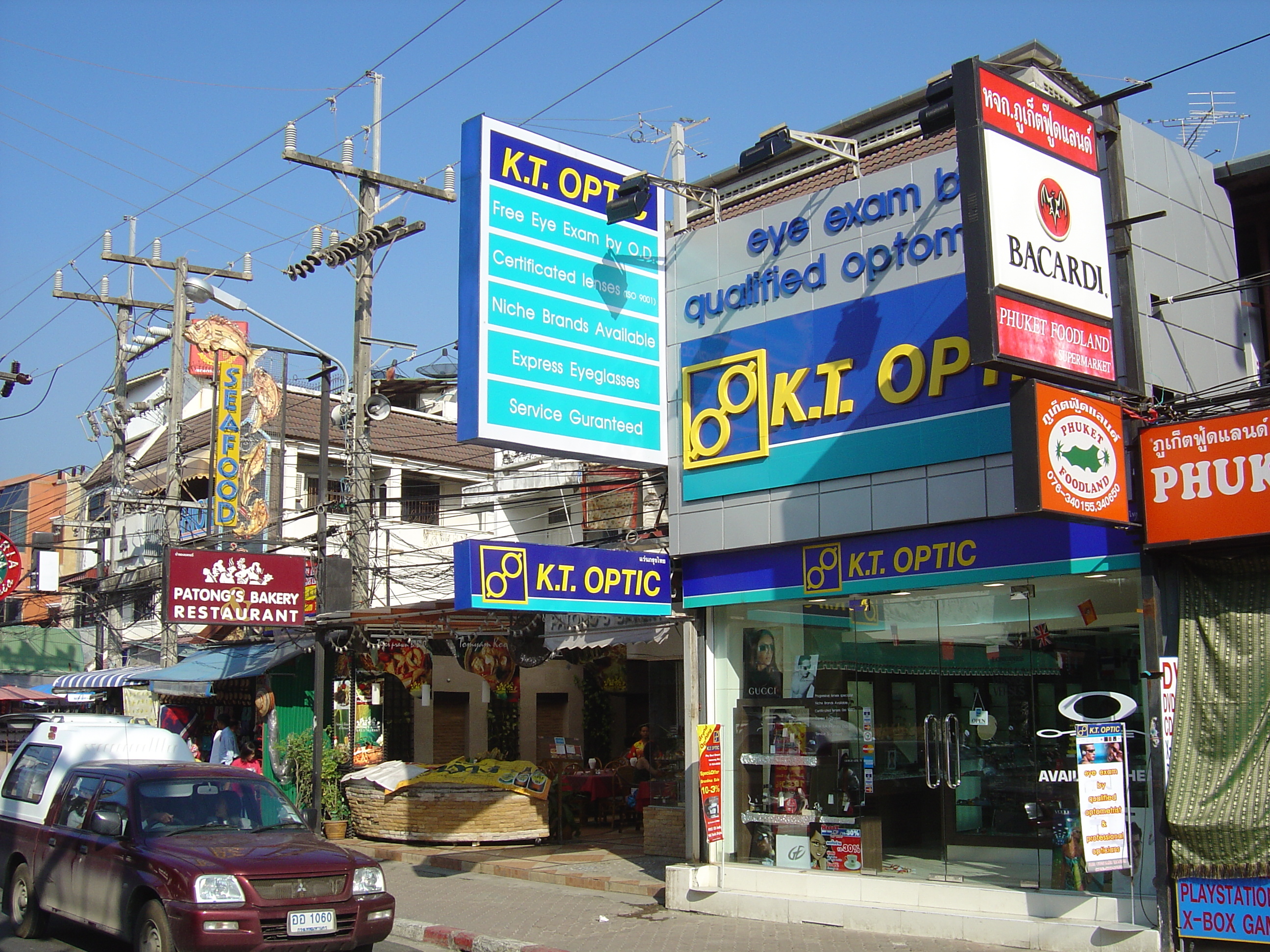 Picture Thailand Phuket Patong Beach Road 2005-12 16 - Center Beach Road