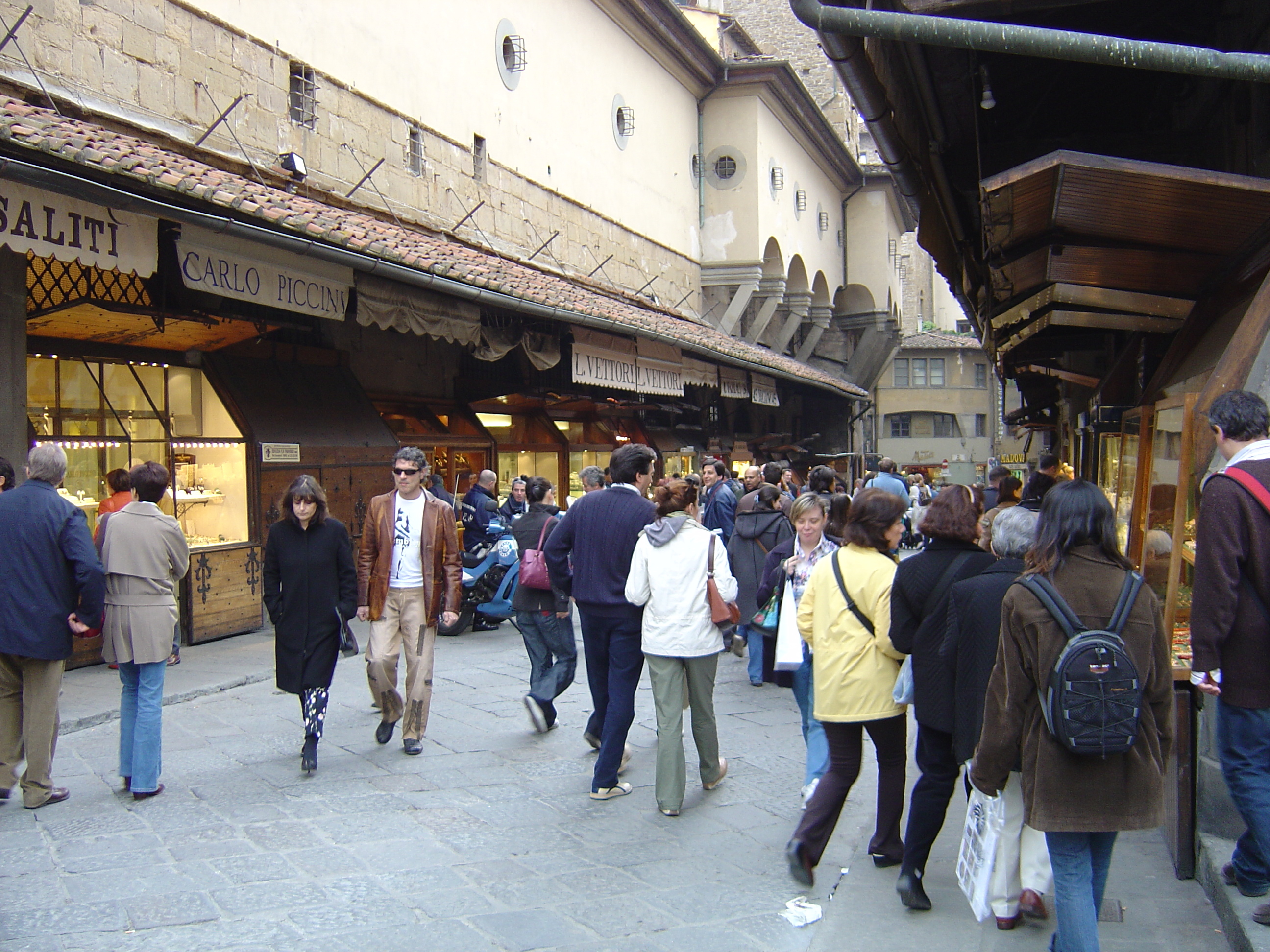 Picture Italy Florence 2004-03 34 - Journey Florence