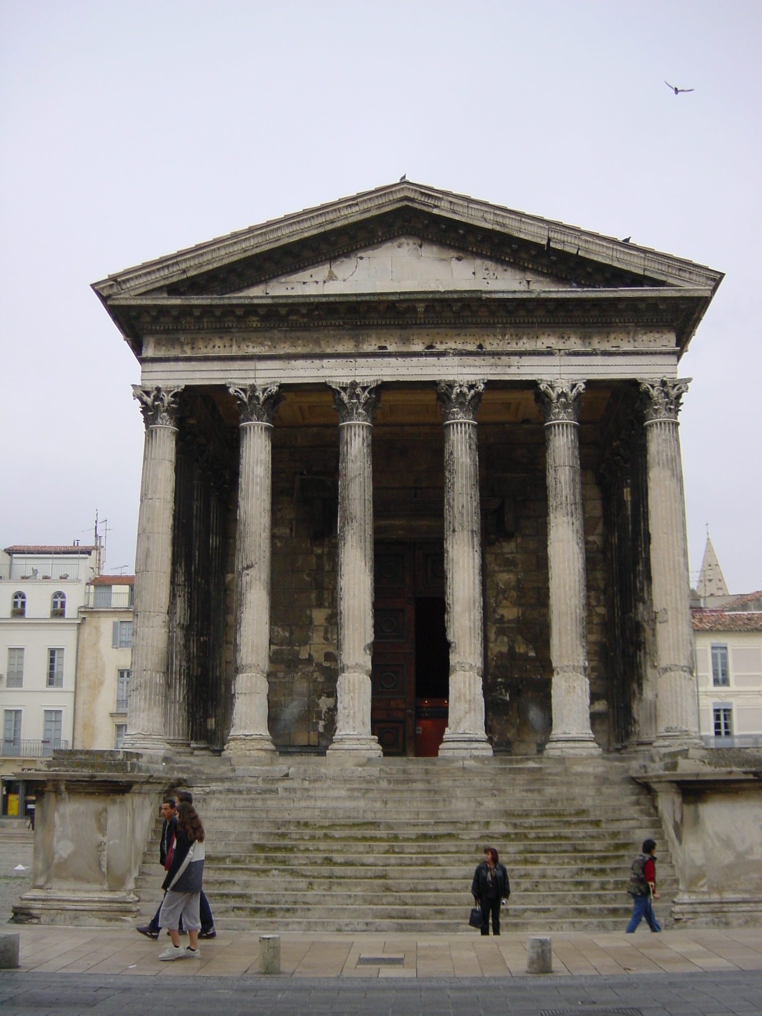 Picture France Nimes 2001-11 13 - Tour Nimes