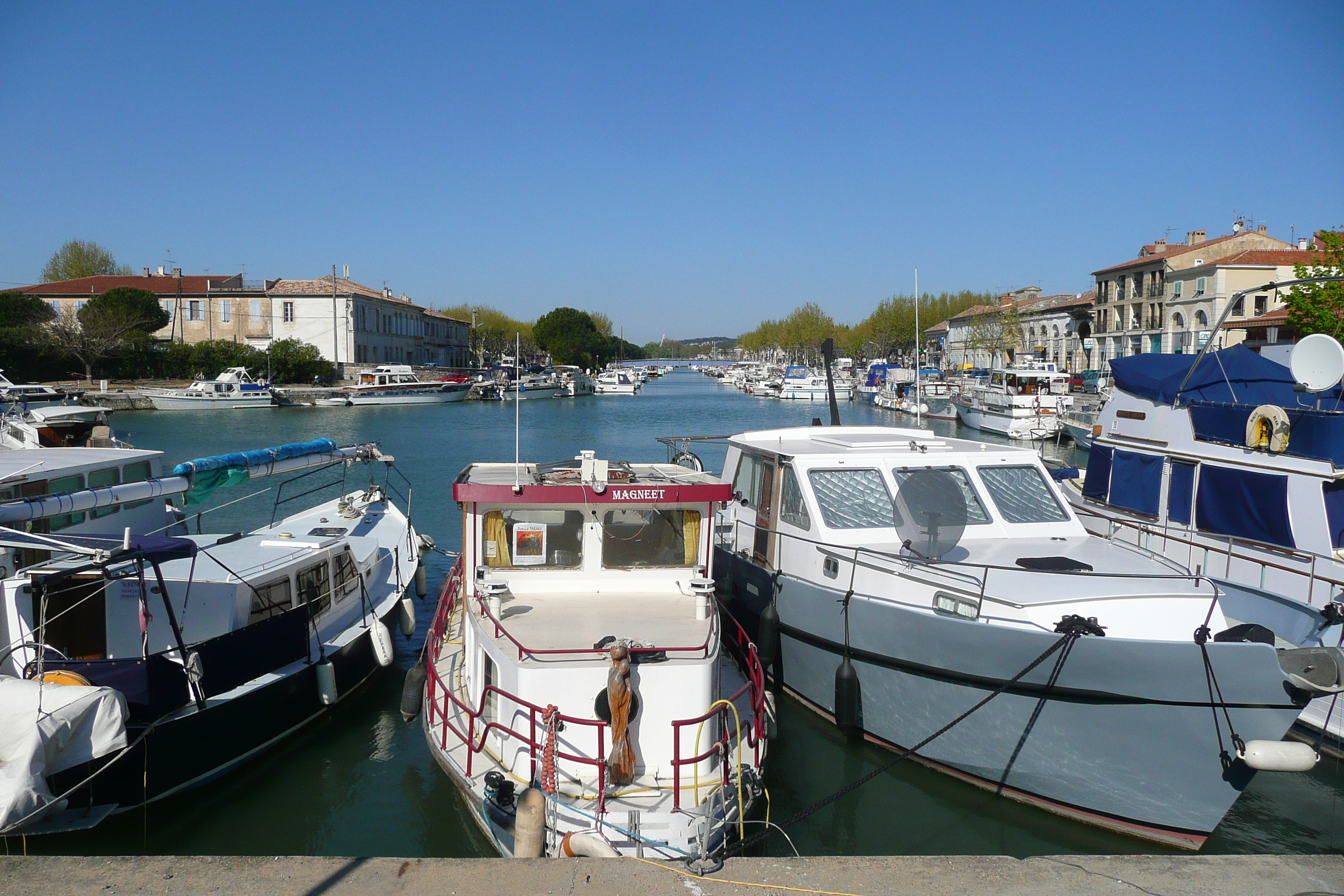 Picture France Beaucaire 2008-04 11 - Discovery Beaucaire