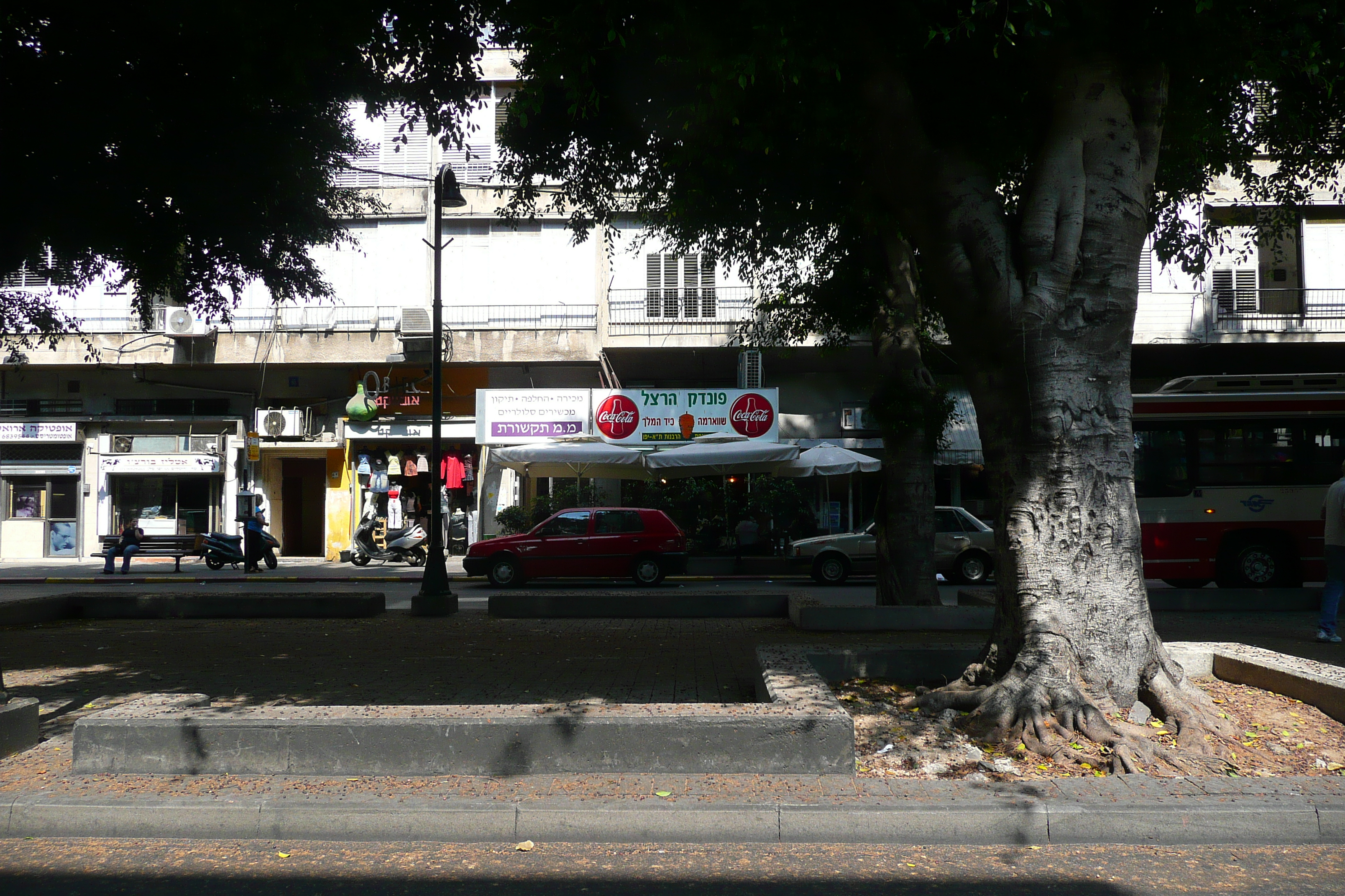 Picture Israel Tel Aviv Yerushalyim Street 2007-06 17 - History Yerushalyim Street