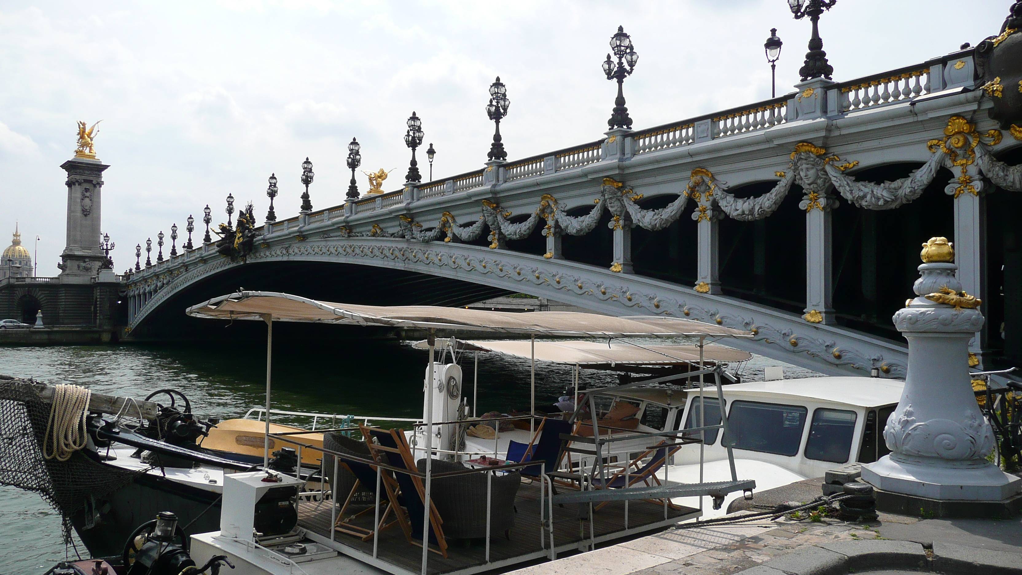 Picture France Paris Seine river 2007-06 0 - Tour Seine river