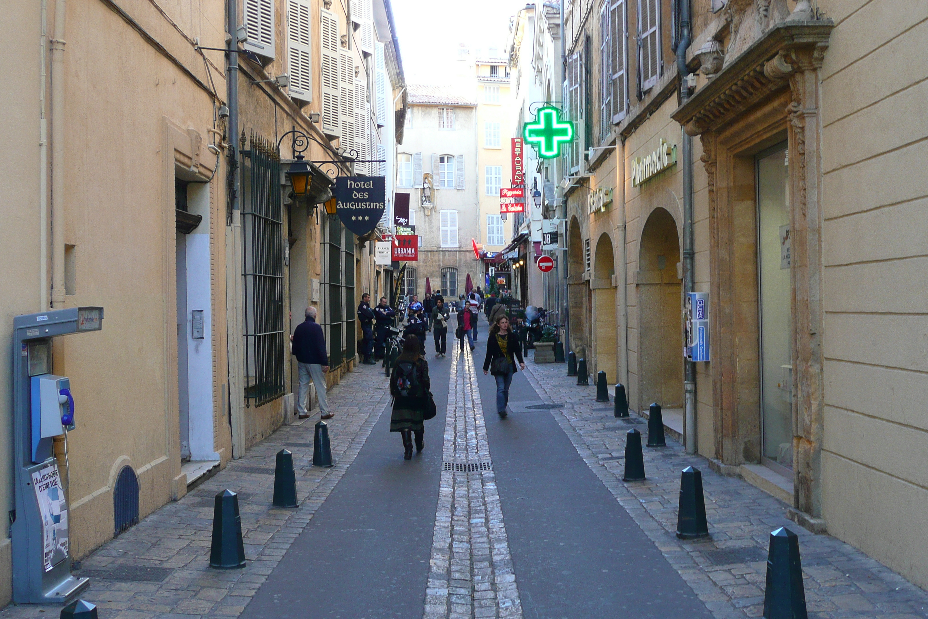 Picture France Aix en Provence Cours Mirabeau 2008-04 29 - Tour Cours Mirabeau