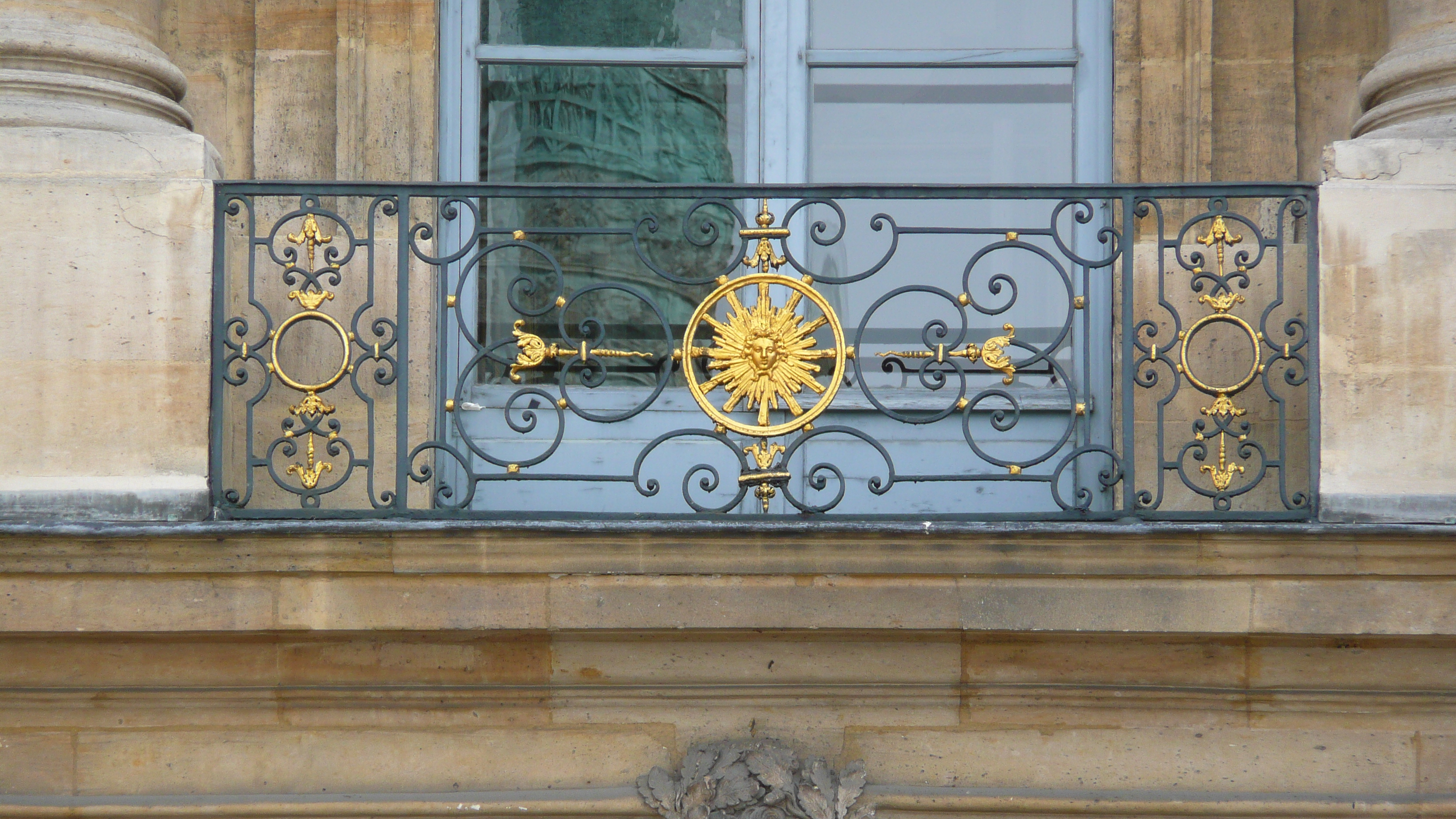 Picture France Paris Place Vendome 2007-07 86 - Center Place Vendome