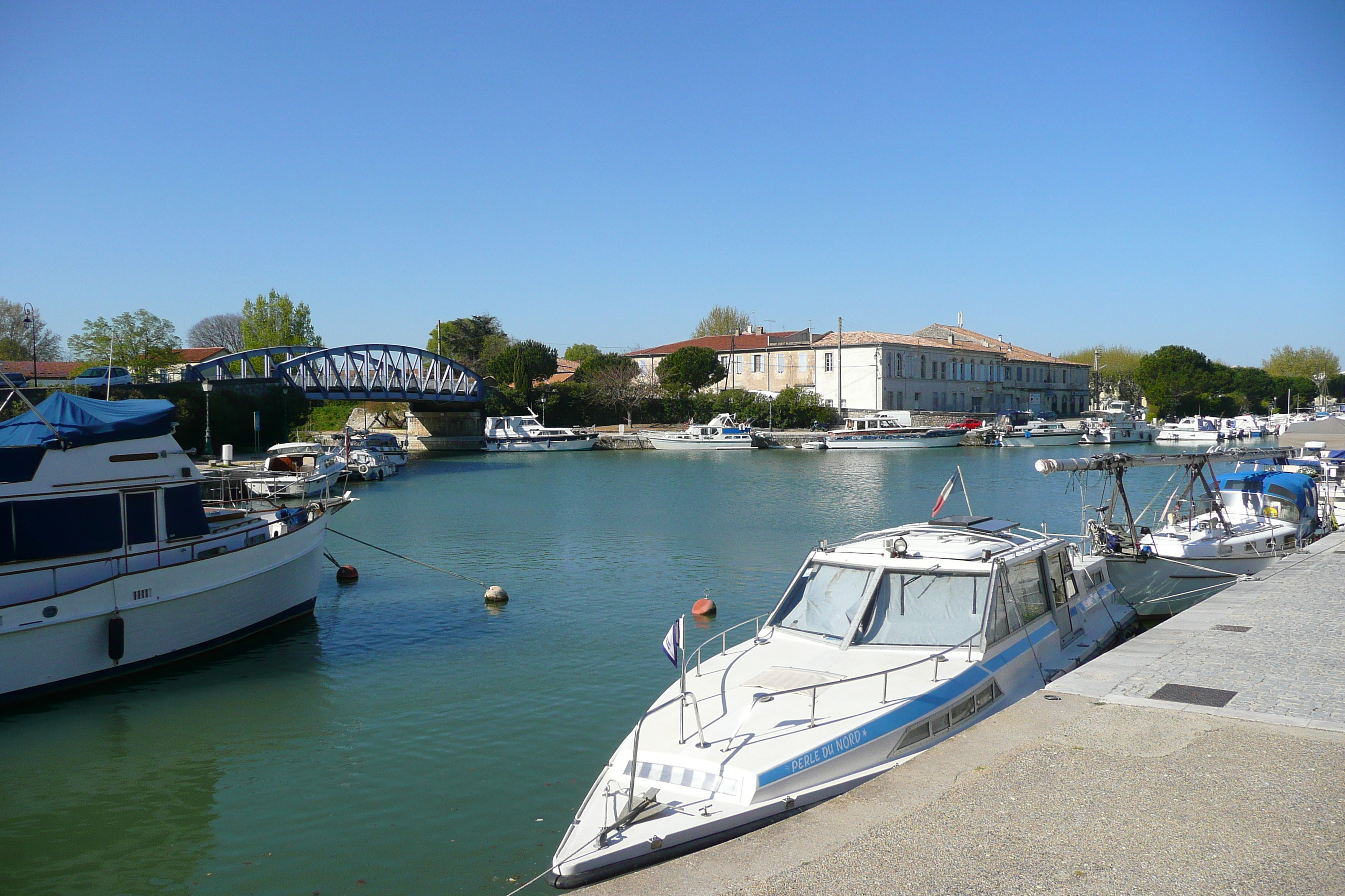 Picture France Beaucaire 2008-04 17 - Tour Beaucaire