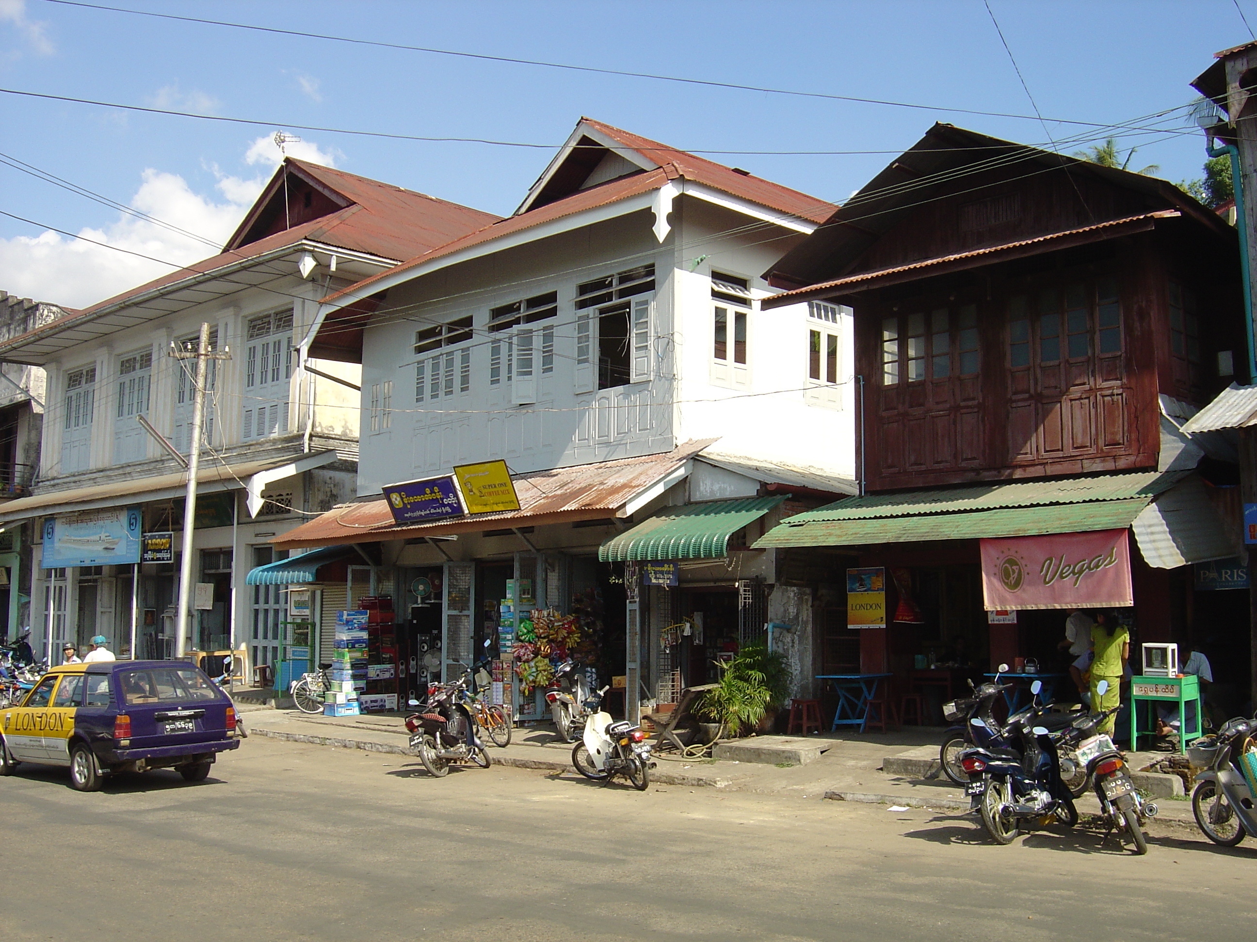 Picture Myanmar Myeik (Mergui) 2005-01 58 - History Myeik (Mergui)