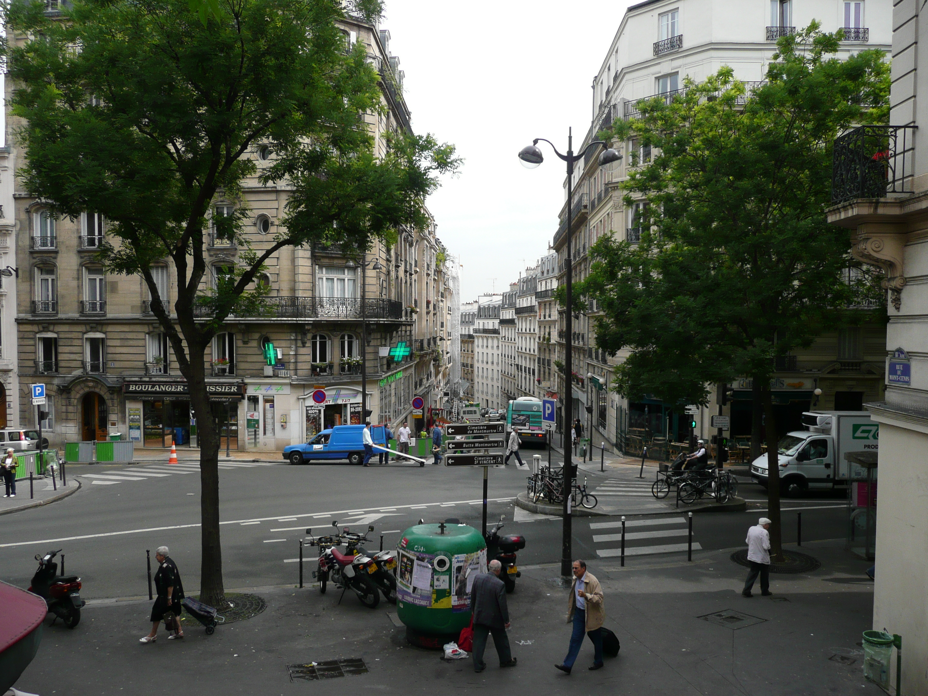 Picture France Paris Montmartre 2007-06 153 - Tour Montmartre