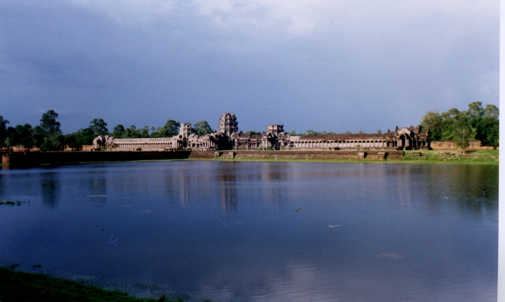 Picture Cambodia Angkor 1996-06 78 - Around Angkor