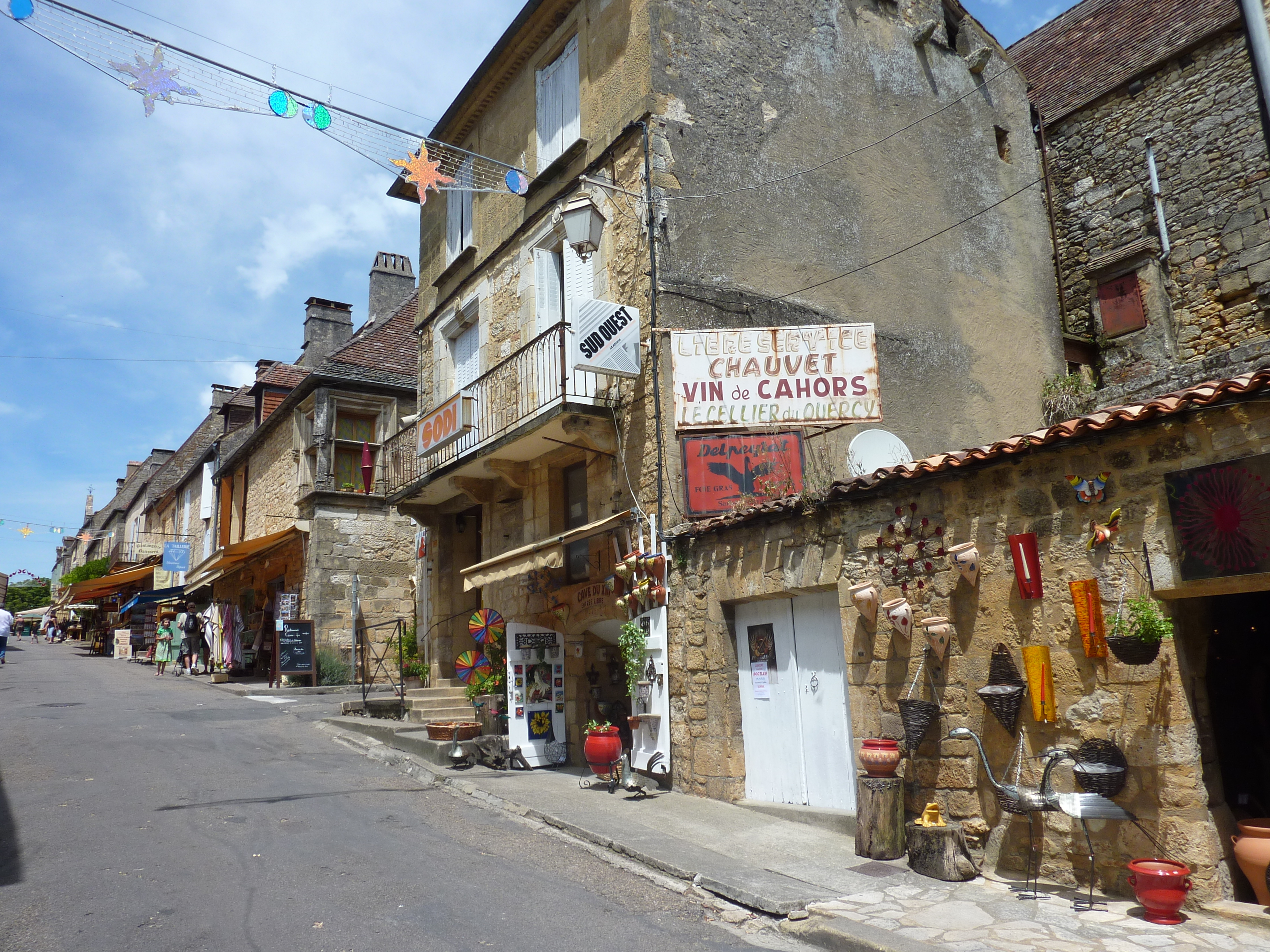 Picture France Domme 2009-07 43 - Center Domme