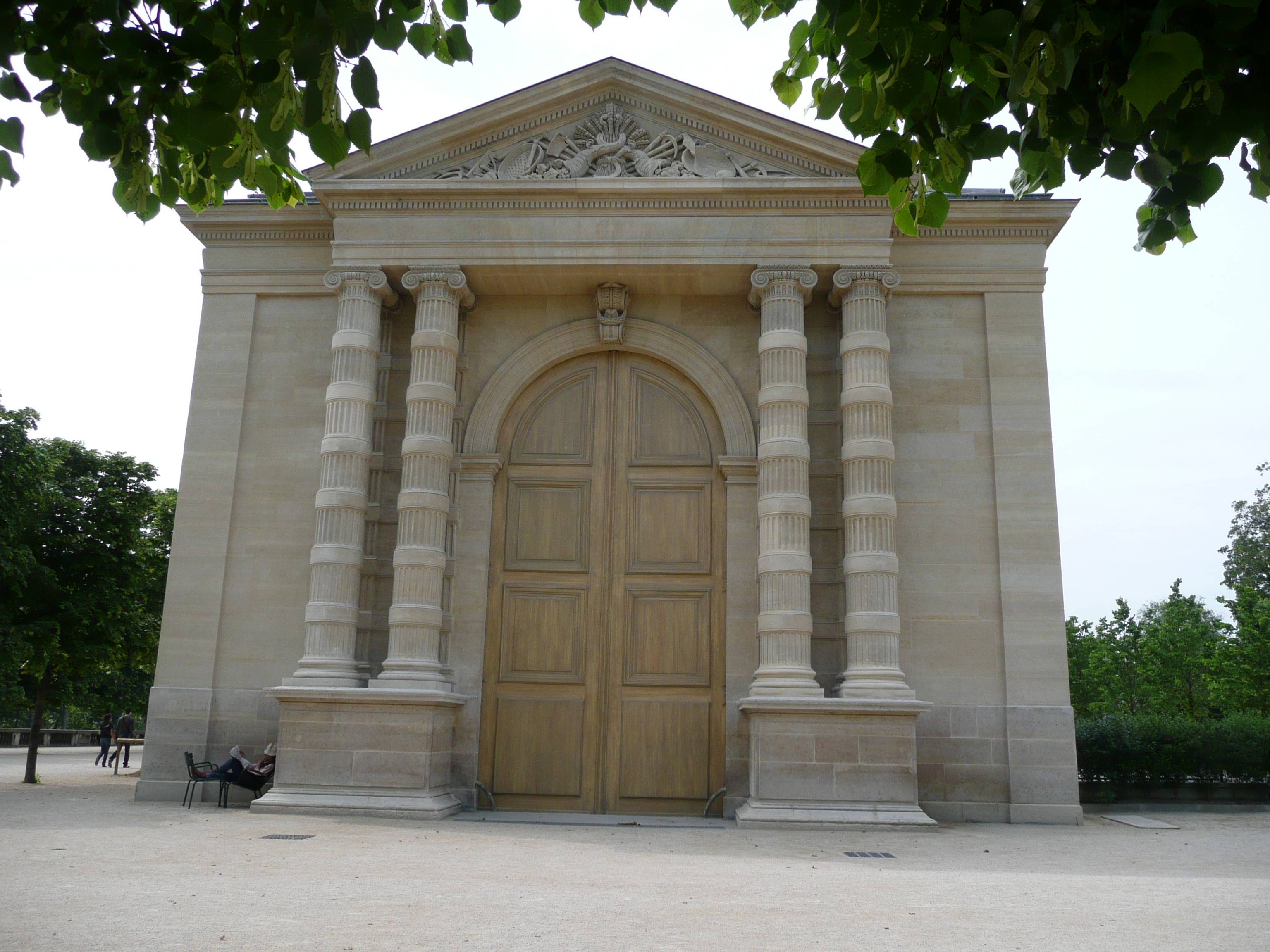 Picture France Paris Garden of Tuileries 2007-05 229 - History Garden of Tuileries