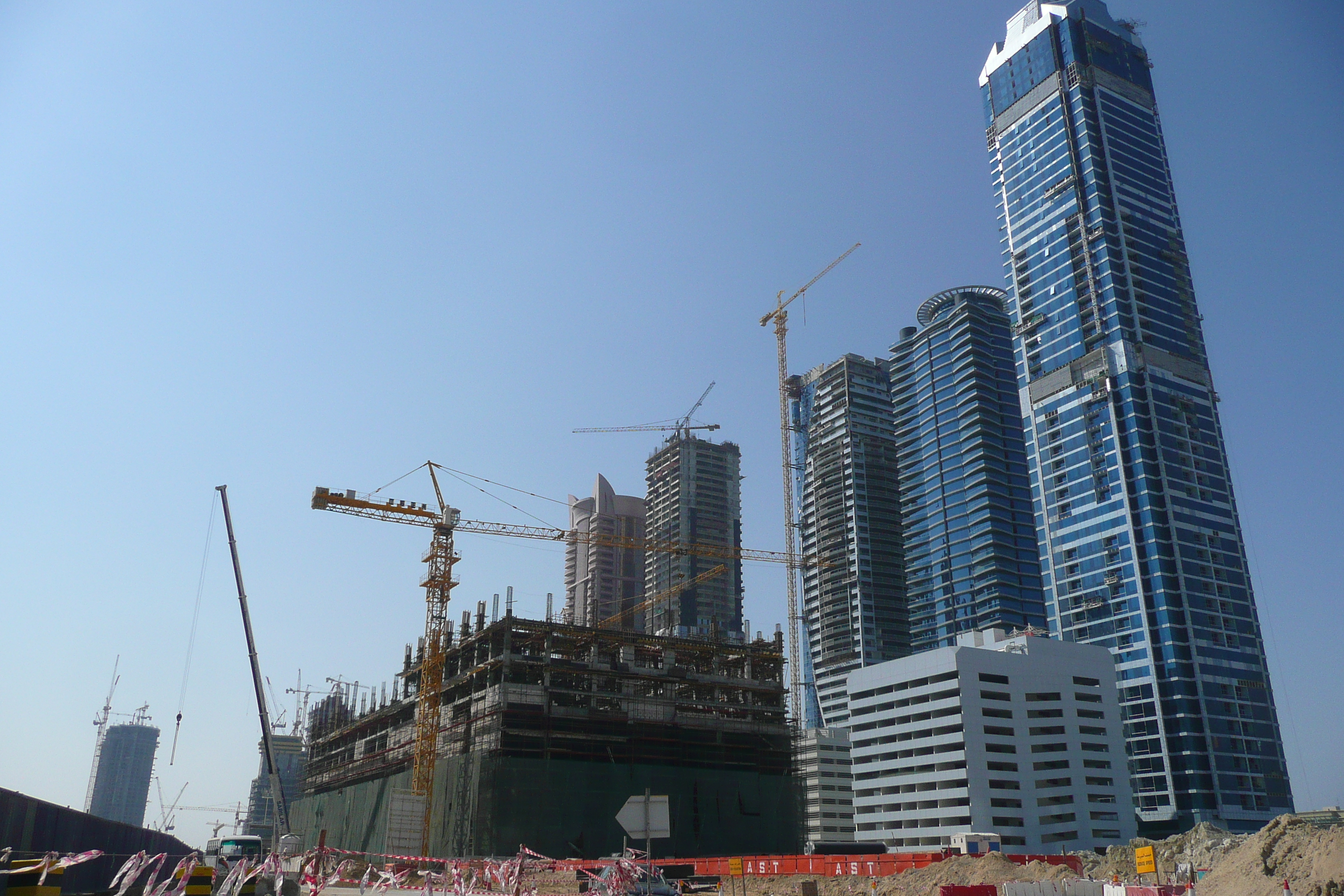 Picture United Arab Emirates Dubai Burj Dubai 2009-01 11 - Tour Burj Dubai