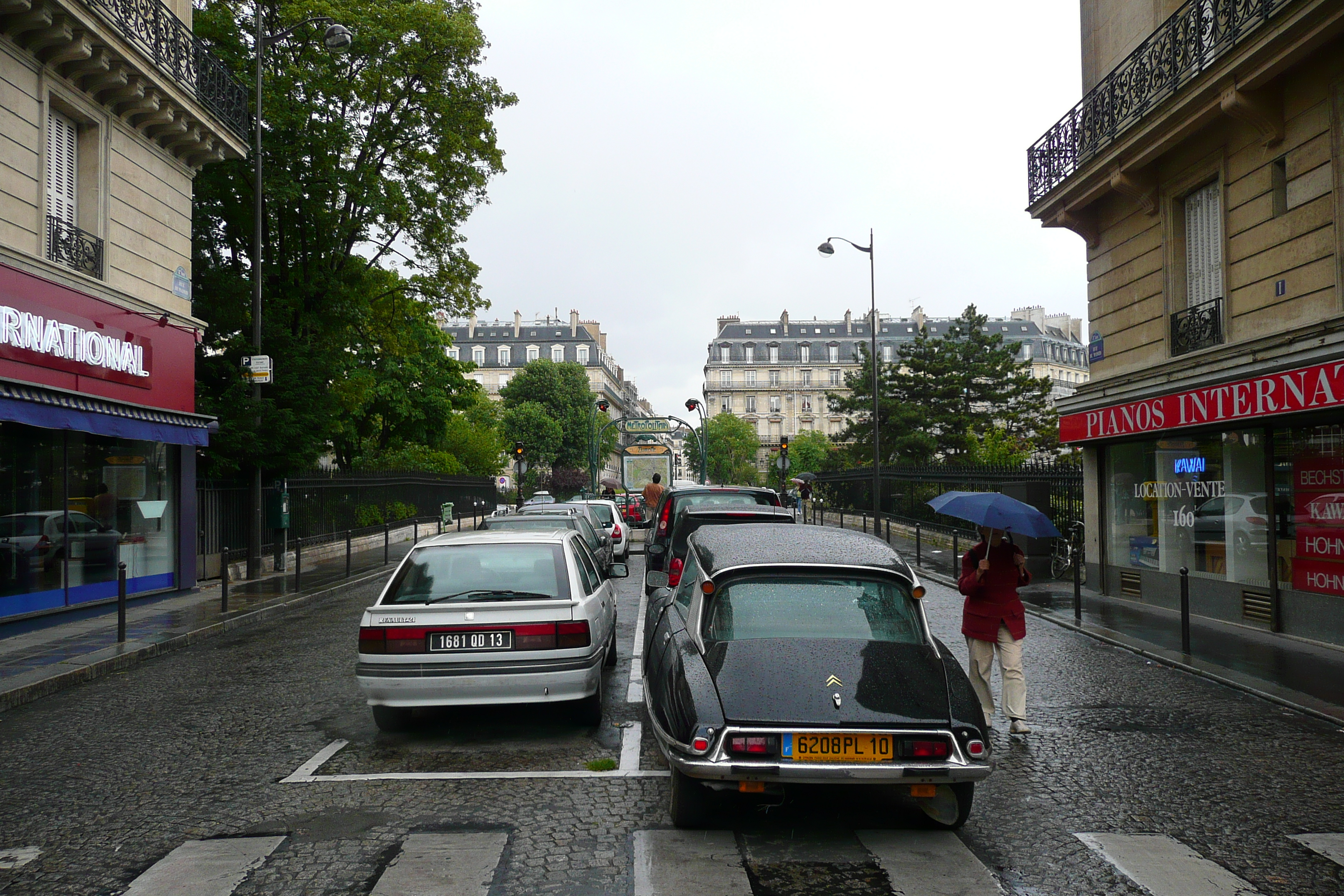 Picture France Paris Rue de Rome 2007-06 17 - History Rue de Rome