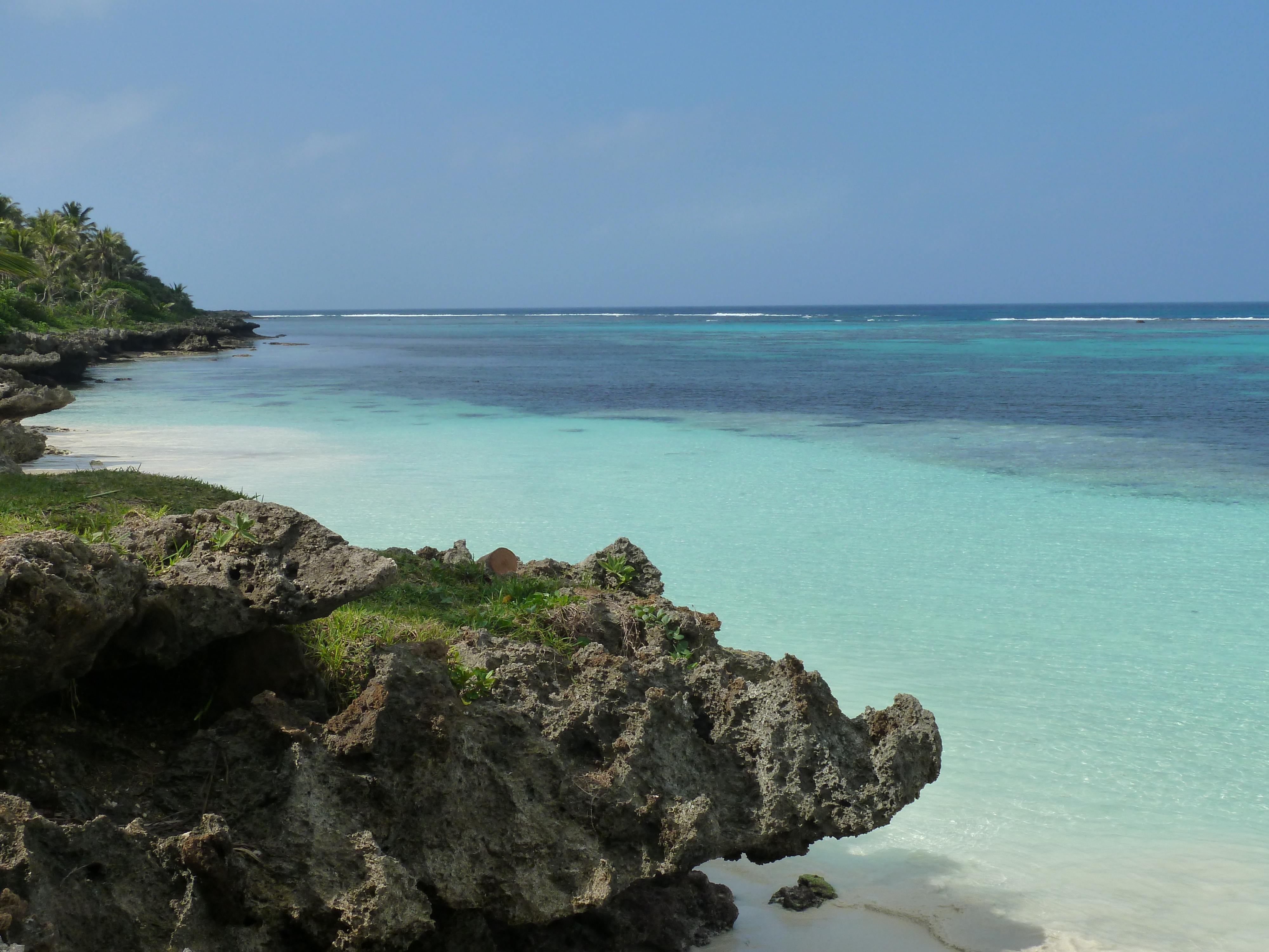 Picture New Caledonia Lifou Luecila 2010-05 19 - History Luecila