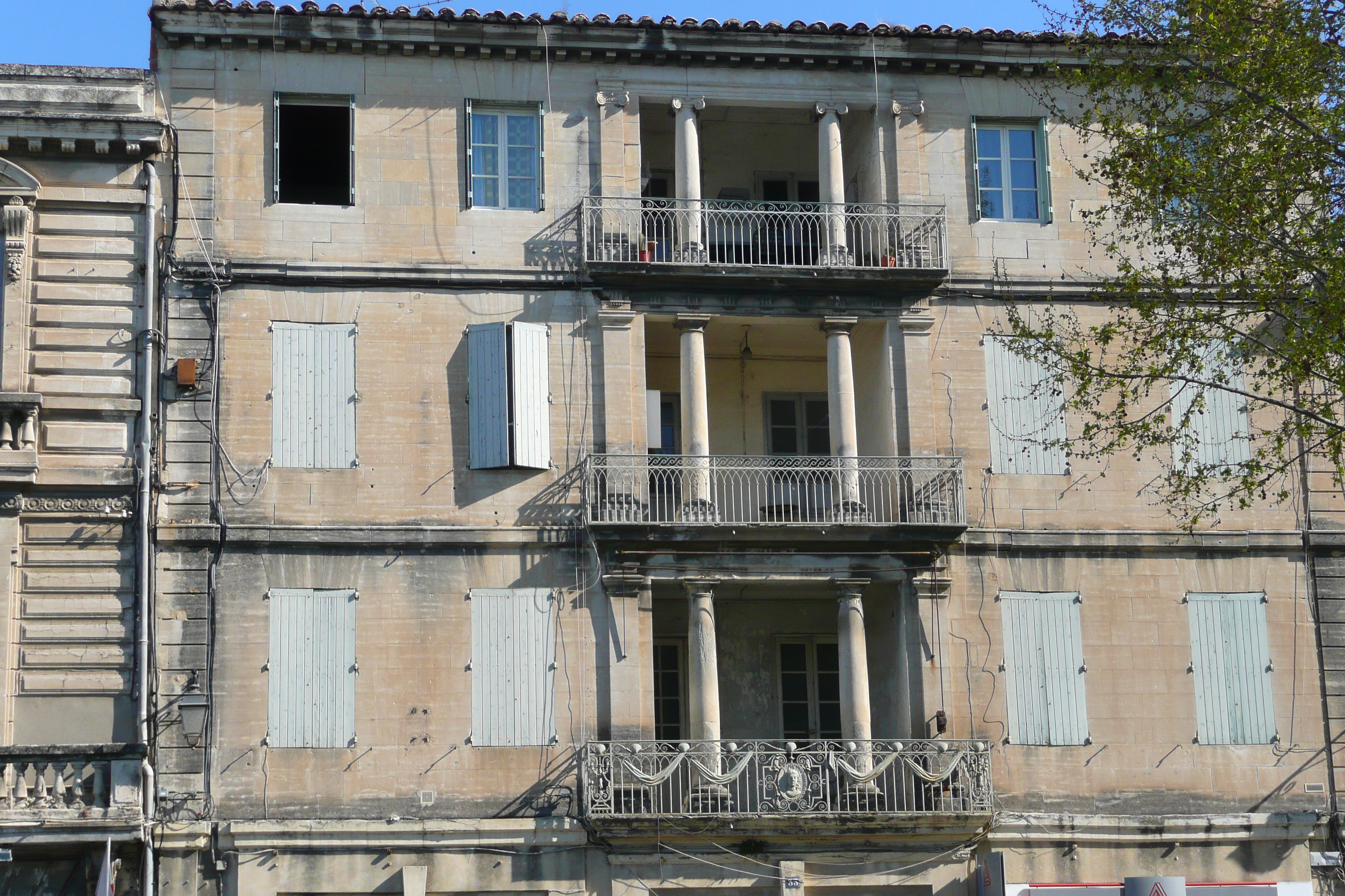 Picture France Beaucaire 2008-04 24 - Discovery Beaucaire