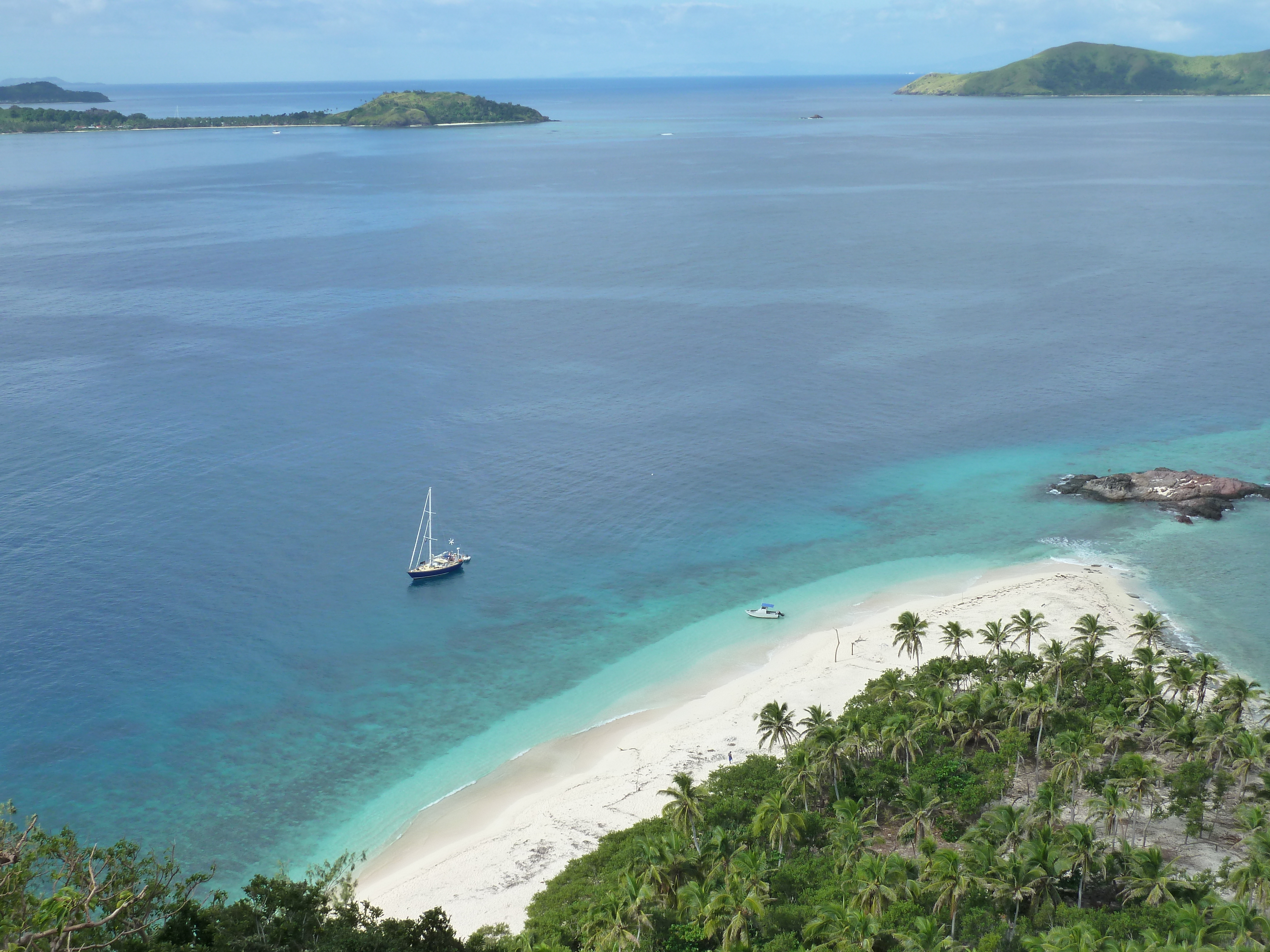 Picture Fiji Castaway Island 2010-05 6 - History Castaway Island