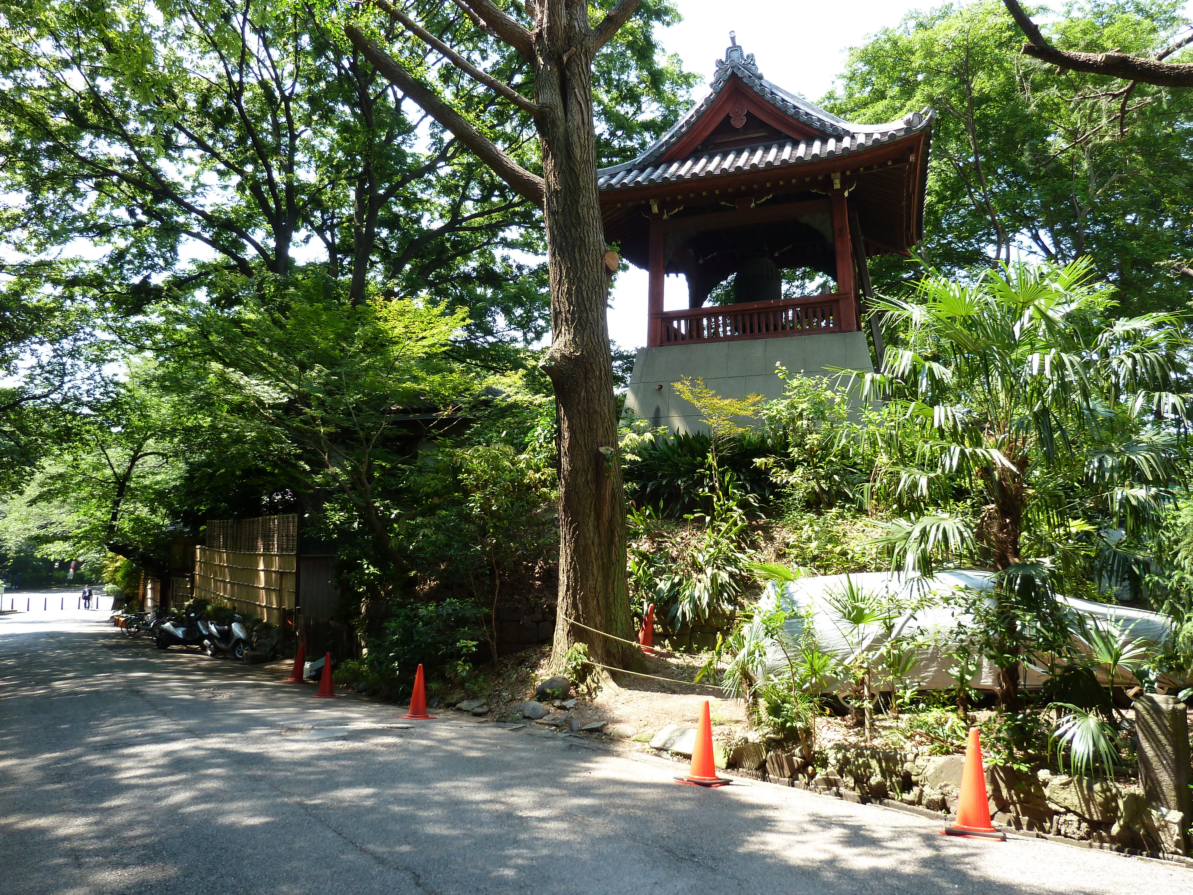 Picture Japan Tokyo Ueno 2010-06 46 - Around Ueno