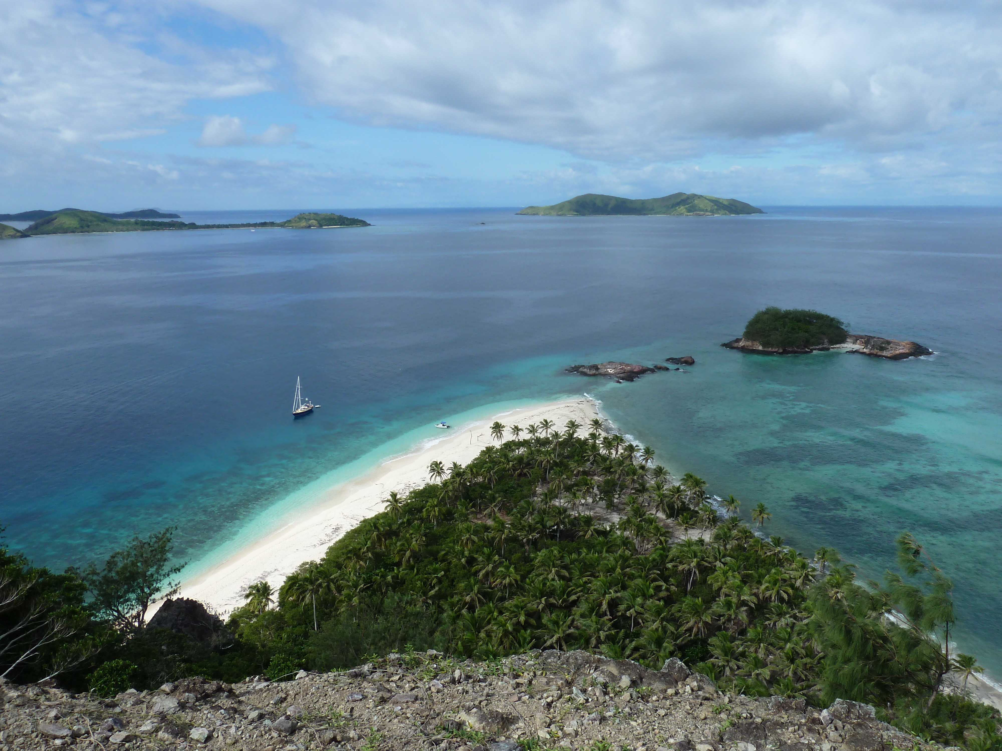 Picture Fiji Castaway Island 2010-05 208 - Around Castaway Island