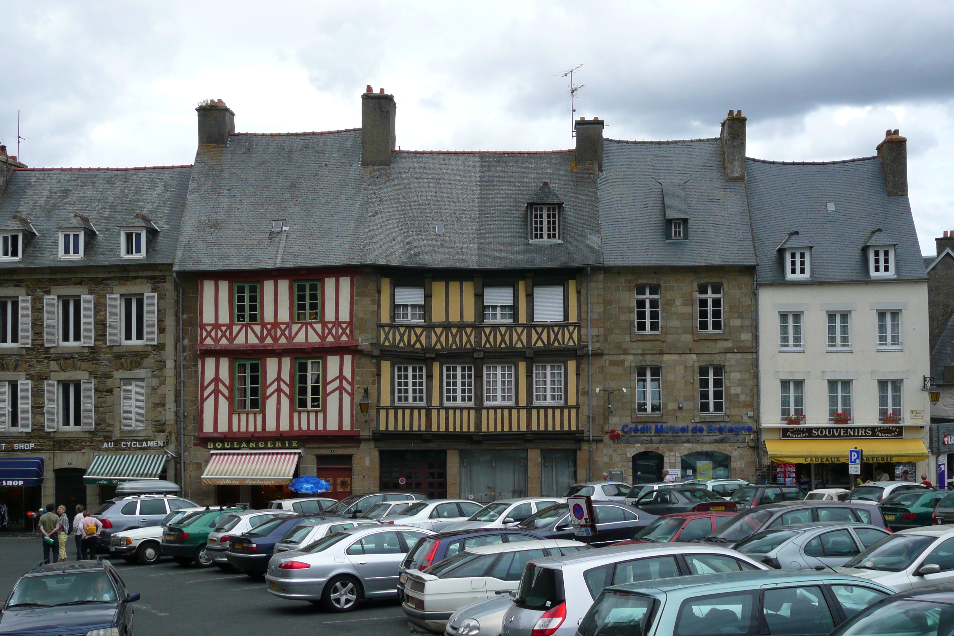 Picture France Treguier 2007-08 108 - Tours Treguier