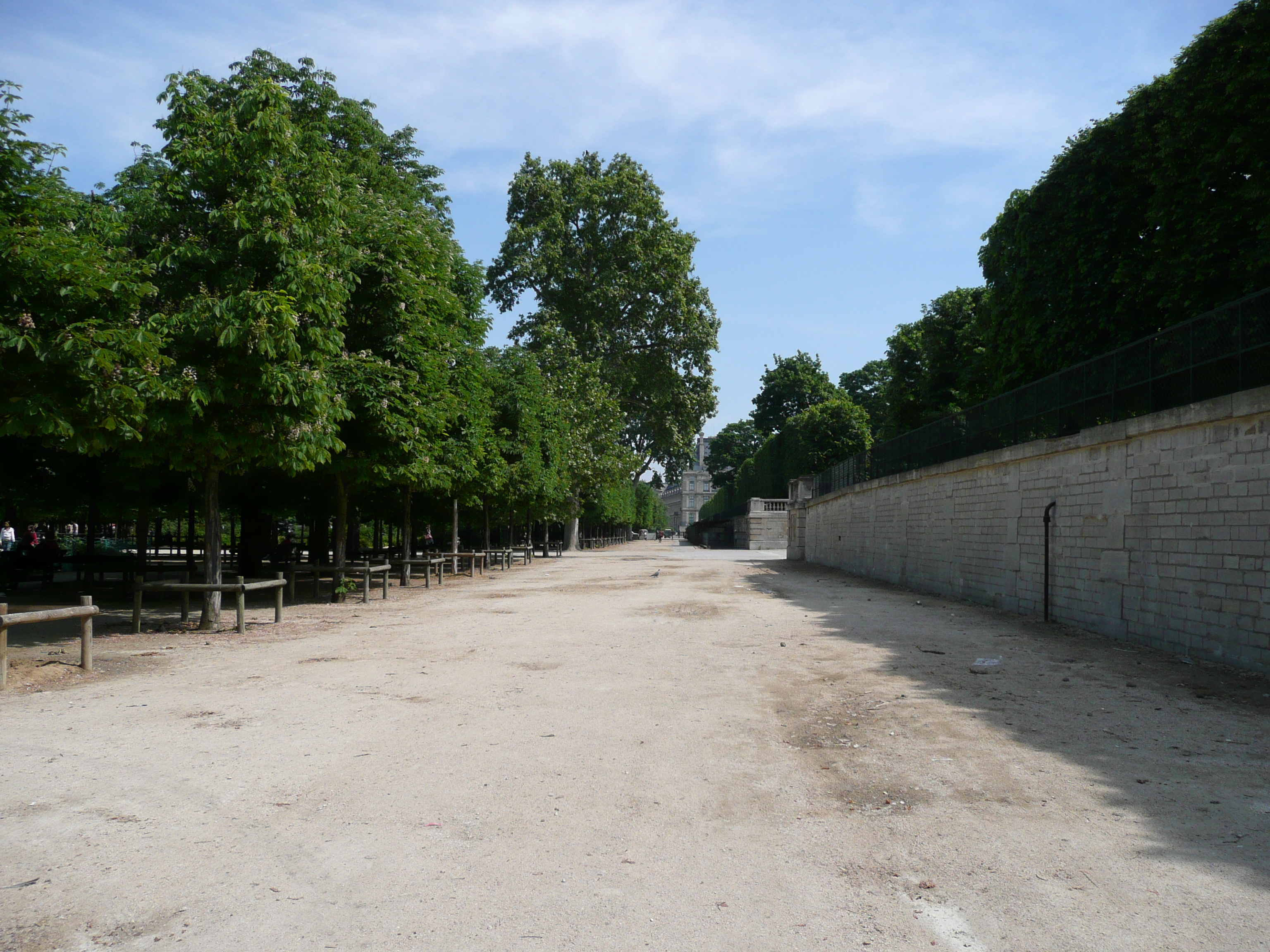 Picture France Paris Garden of Tuileries 2007-05 343 - Journey Garden of Tuileries