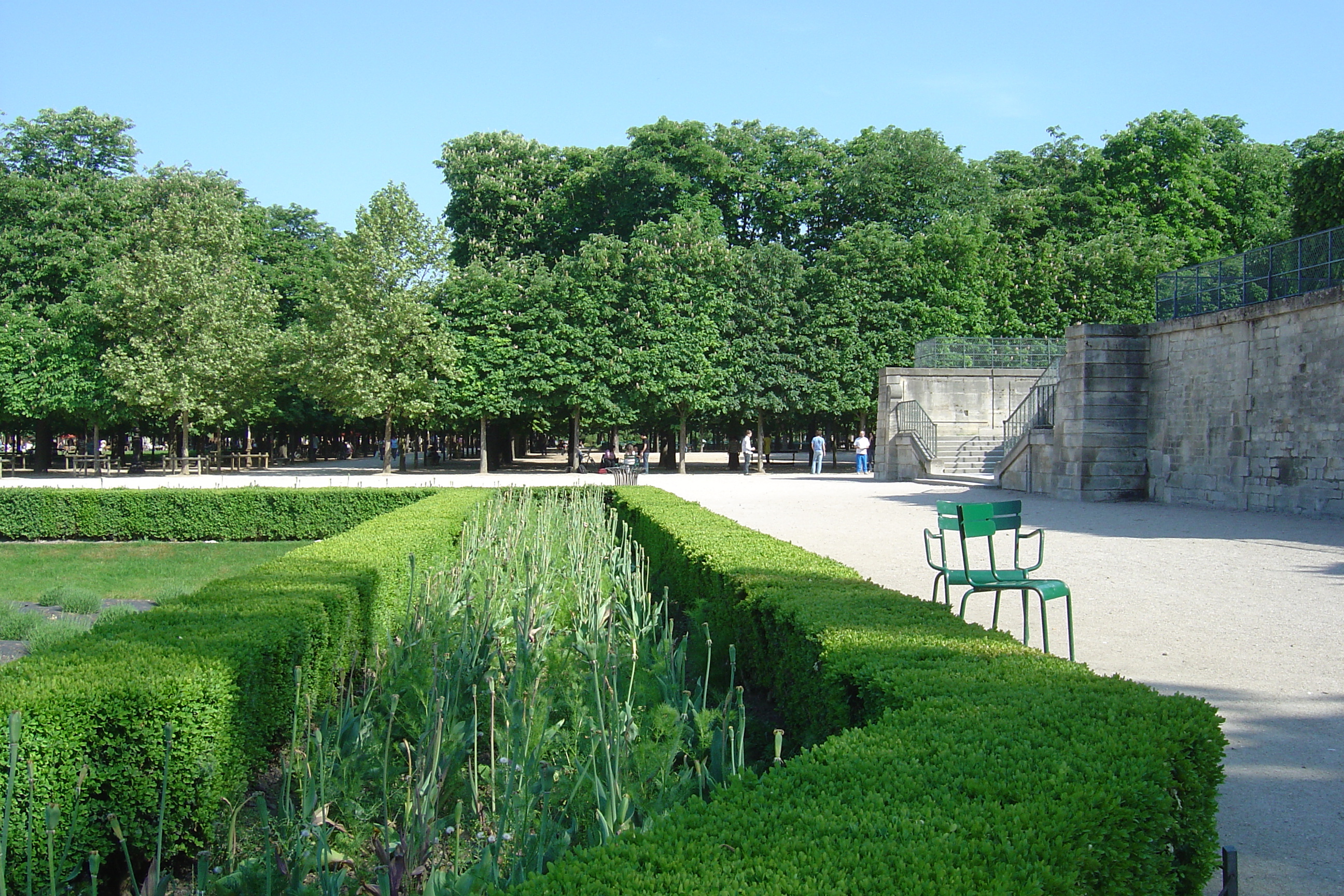 Picture France Paris Garden of Tuileries 2007-05 224 - Journey Garden of Tuileries