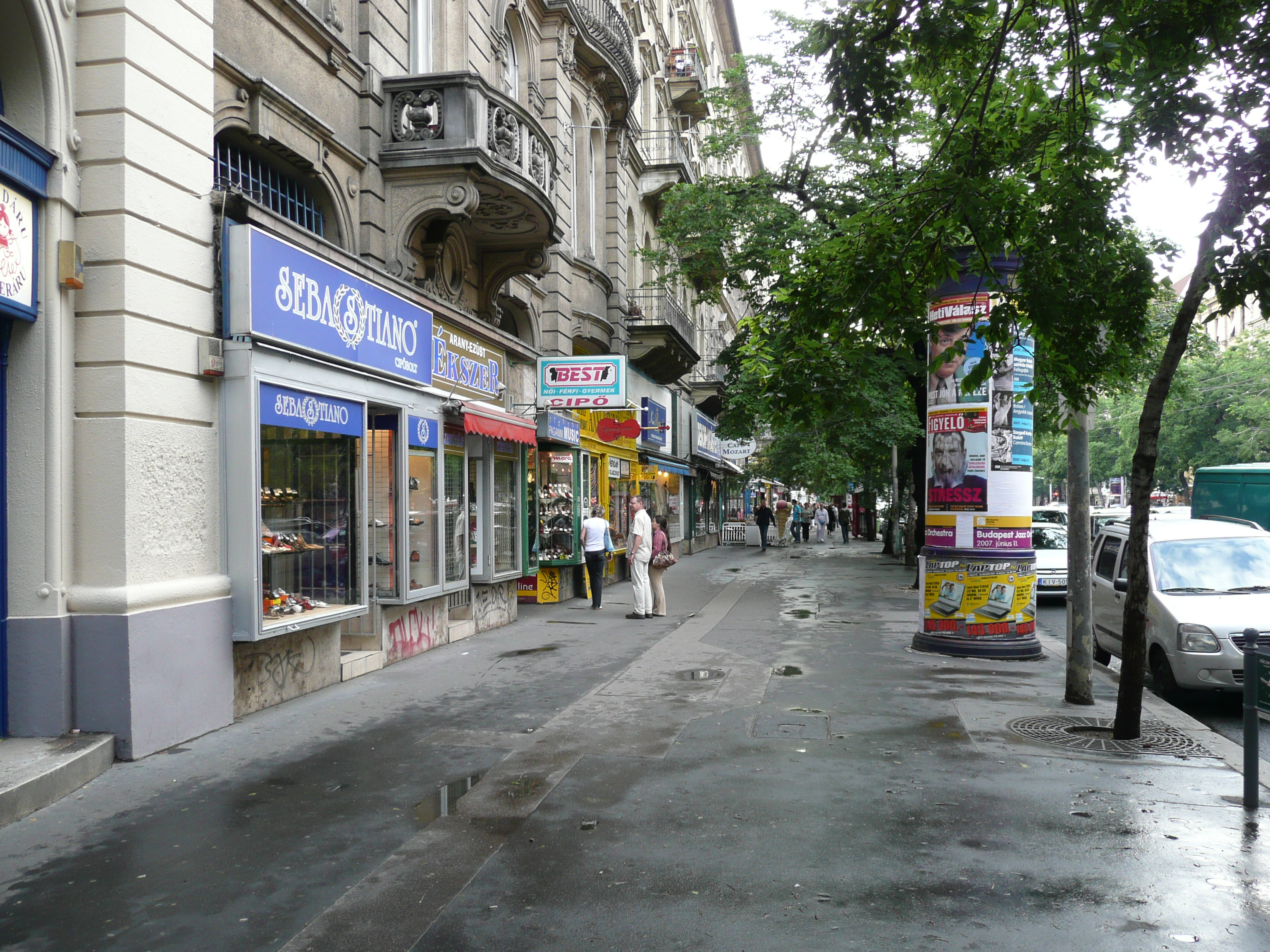 Picture Hungary Budapest Central Budapest 2007-06 4 - Tours Central Budapest