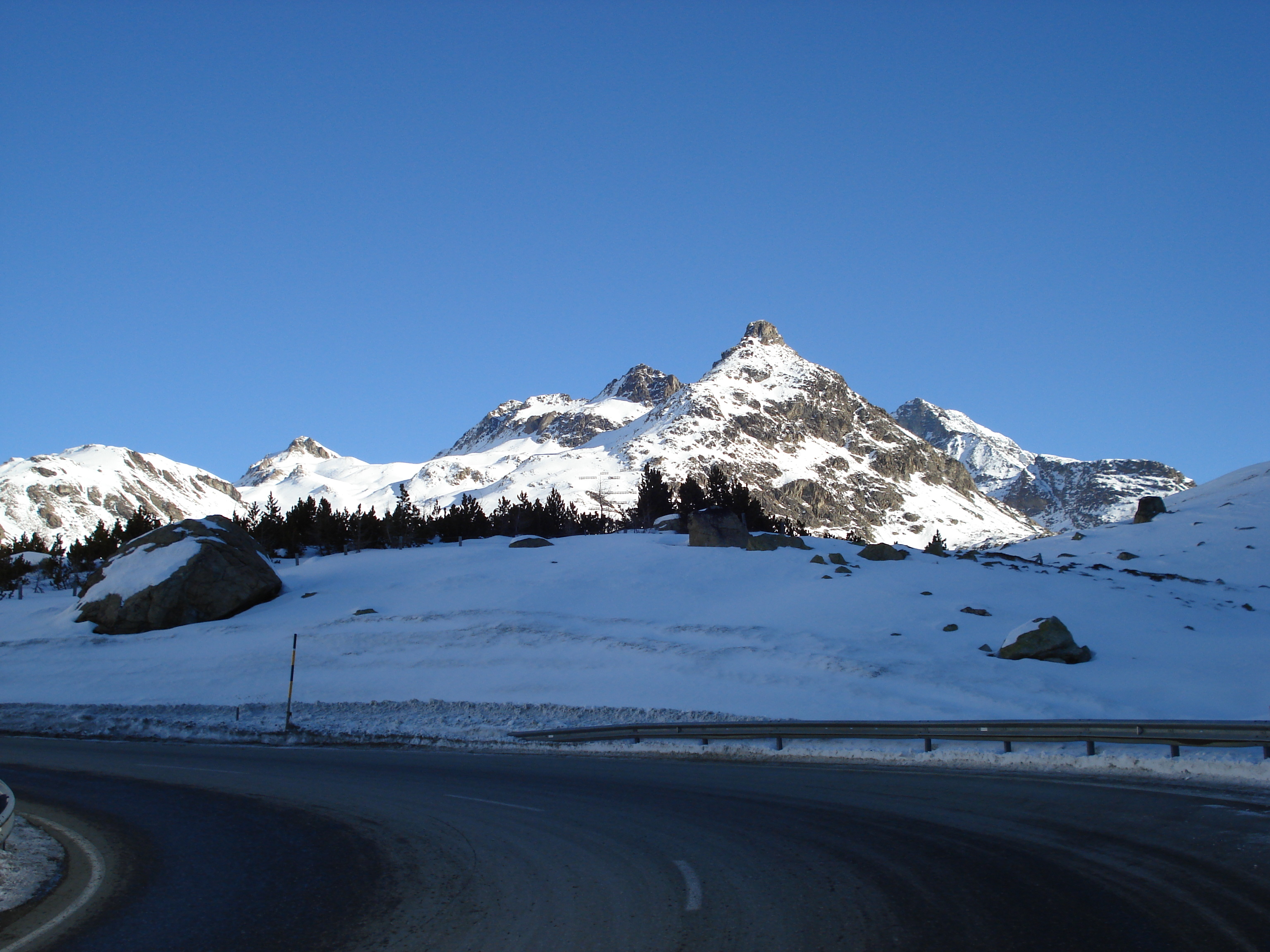 Picture Swiss Chur to St Moritz Road 2007-01 82 - Center Chur to St Moritz Road