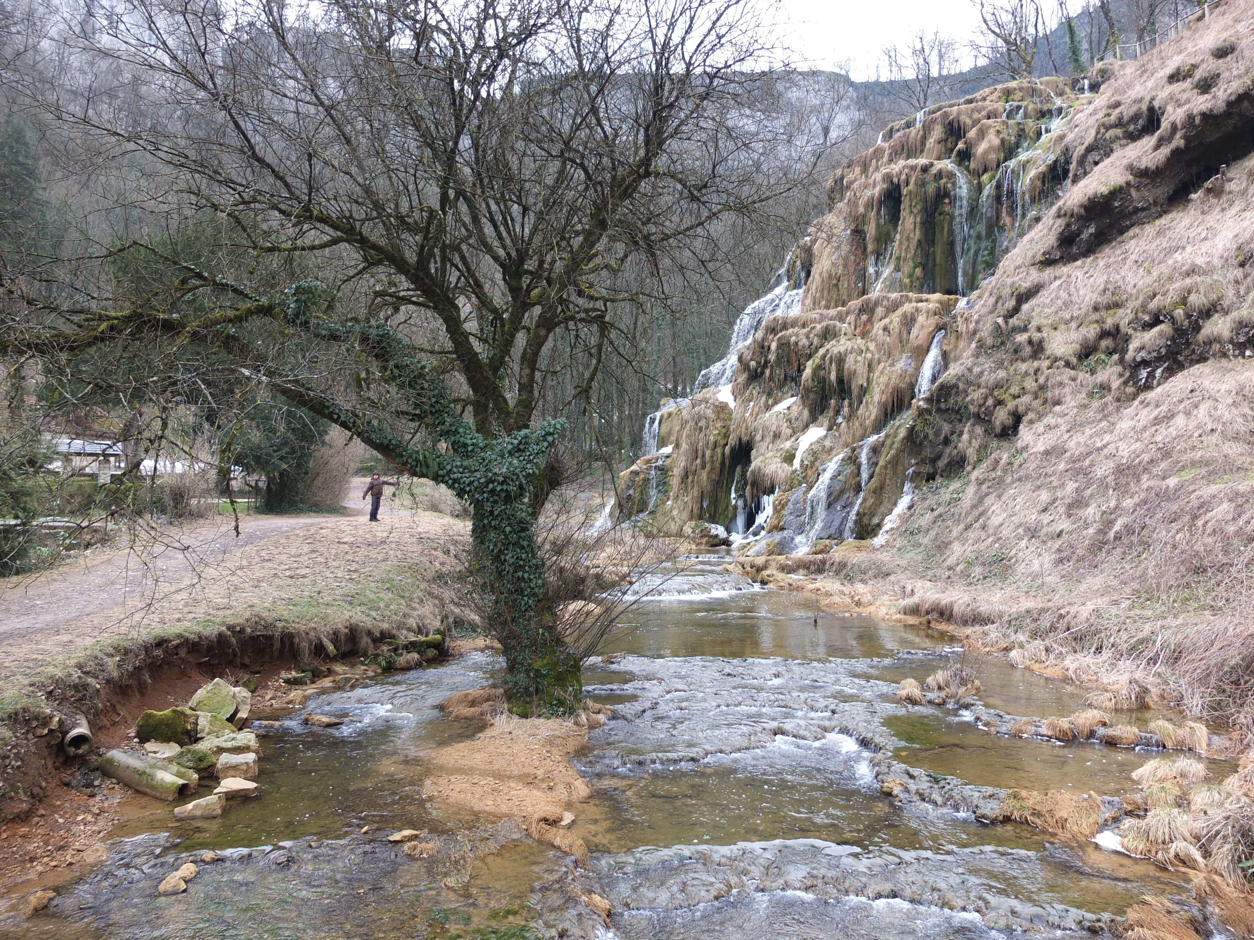 Picture France Baume les Messieurs 2012-02 67 - Around Baume les Messieurs