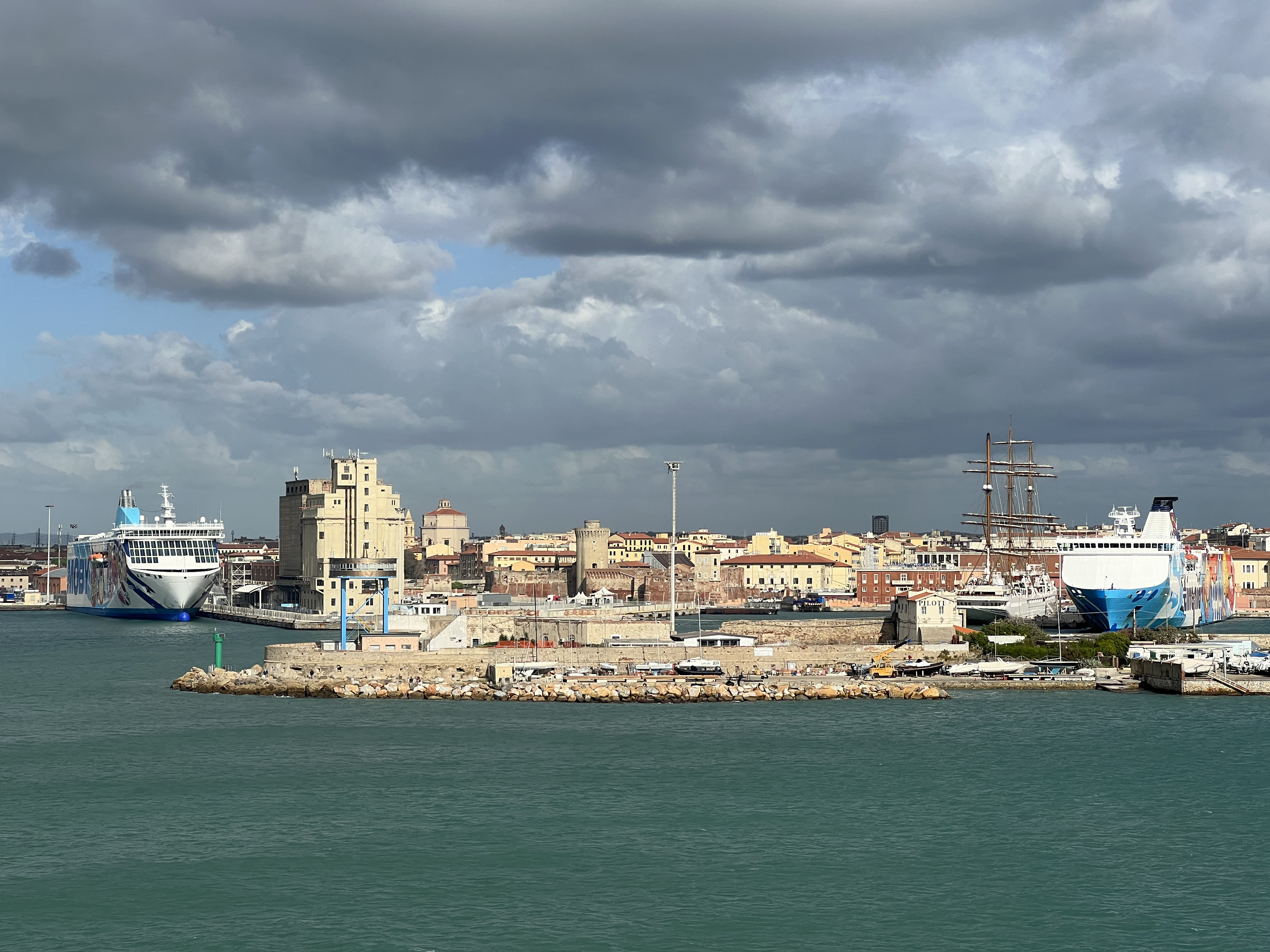 Picture Italy Livorno 2021-09 3 - Journey Livorno