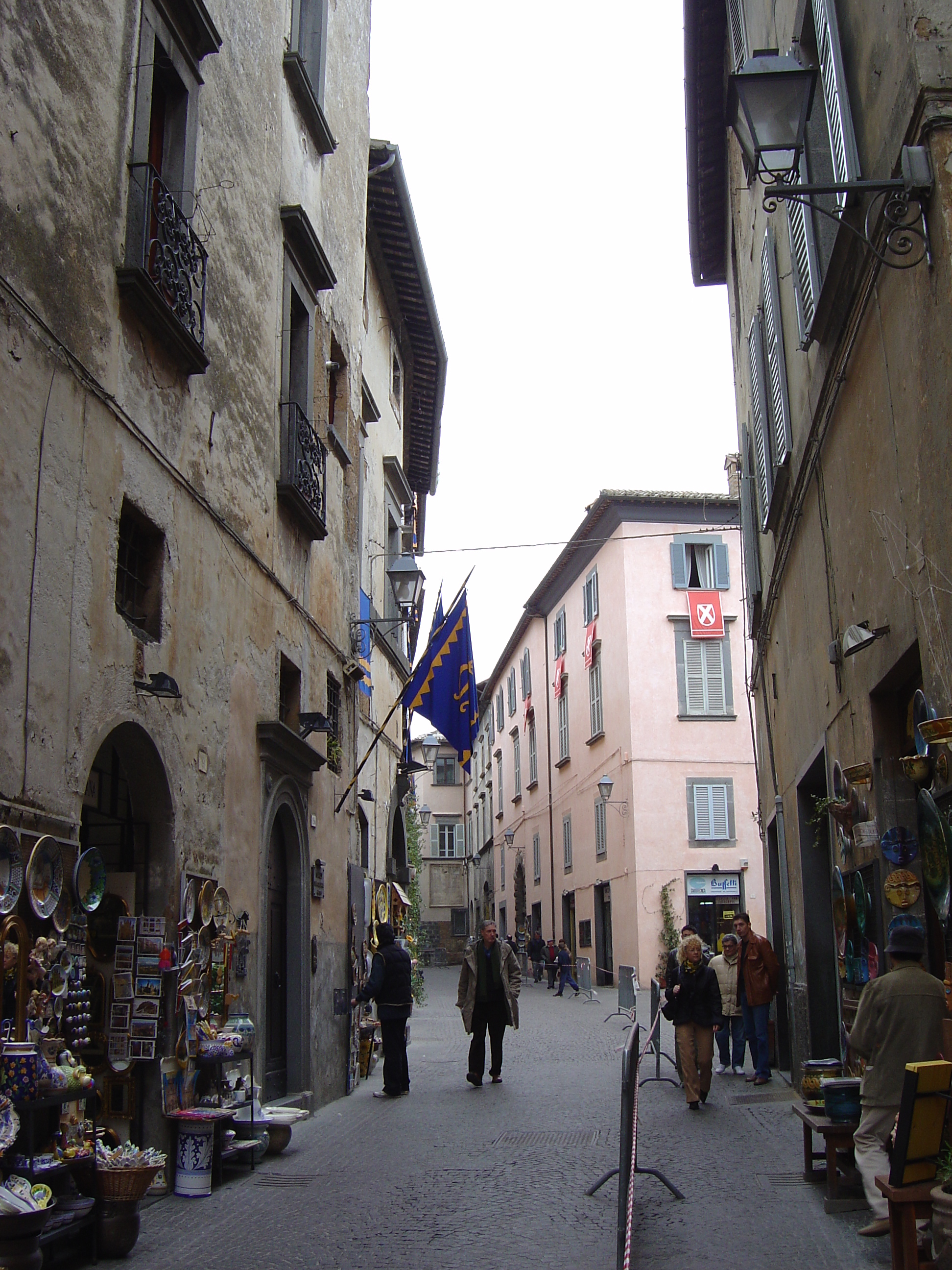 Picture Italy Orvieto 2004-03 28 - Journey Orvieto