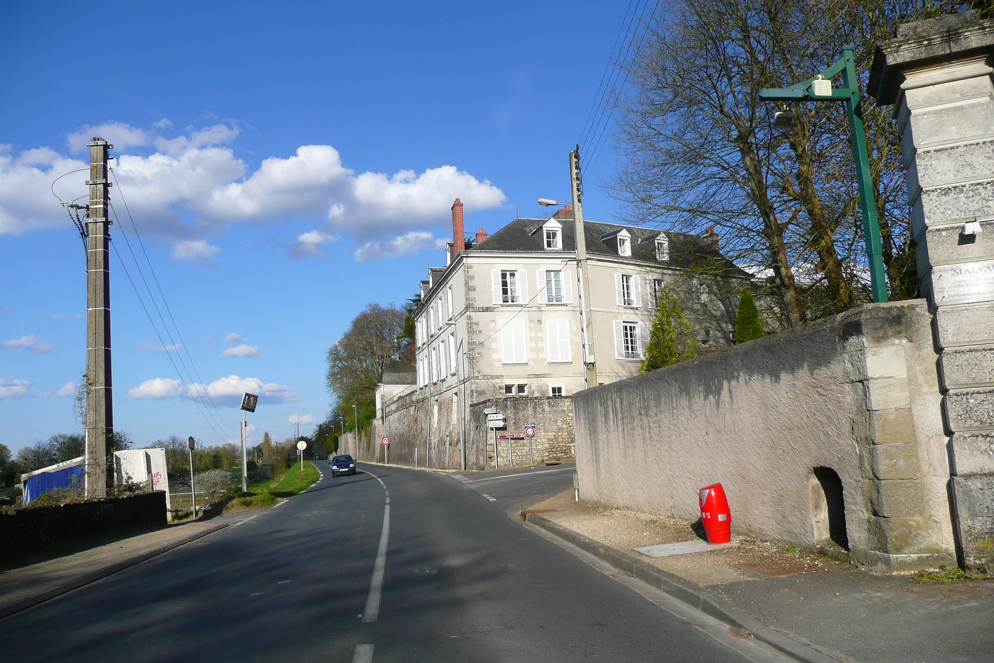 Picture France Amboise Amboise to blois road 2008-04 15 - Recreation Amboise to blois road