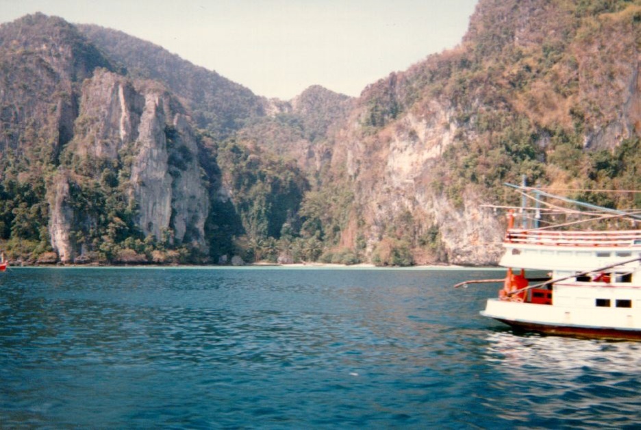 Picture Thailand Ko Phi Phi 1989-02 0 - Around Ko Phi Phi