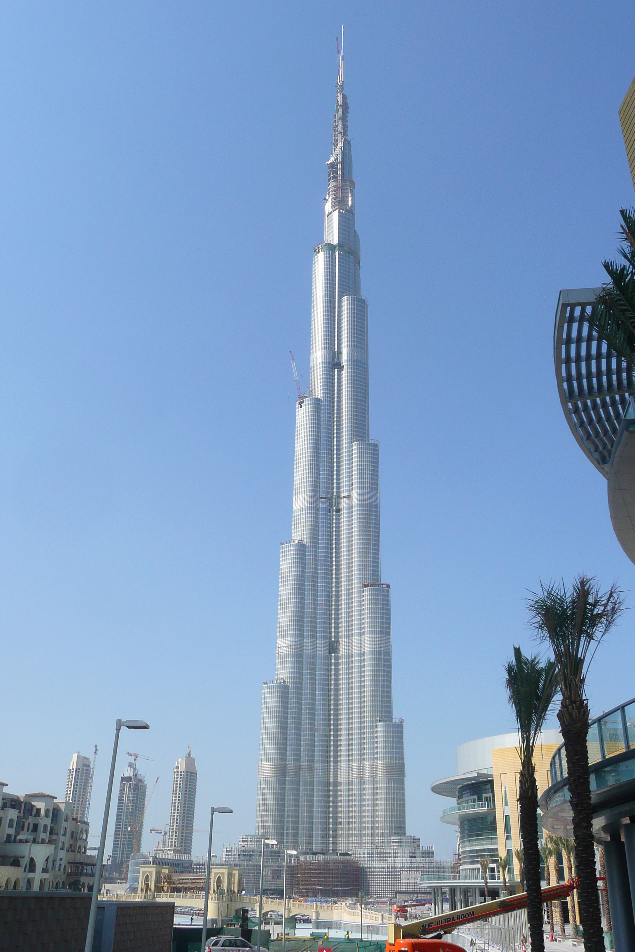 Picture United Arab Emirates Dubai Burj Dubai 2009-01 38 - Tours Burj Dubai