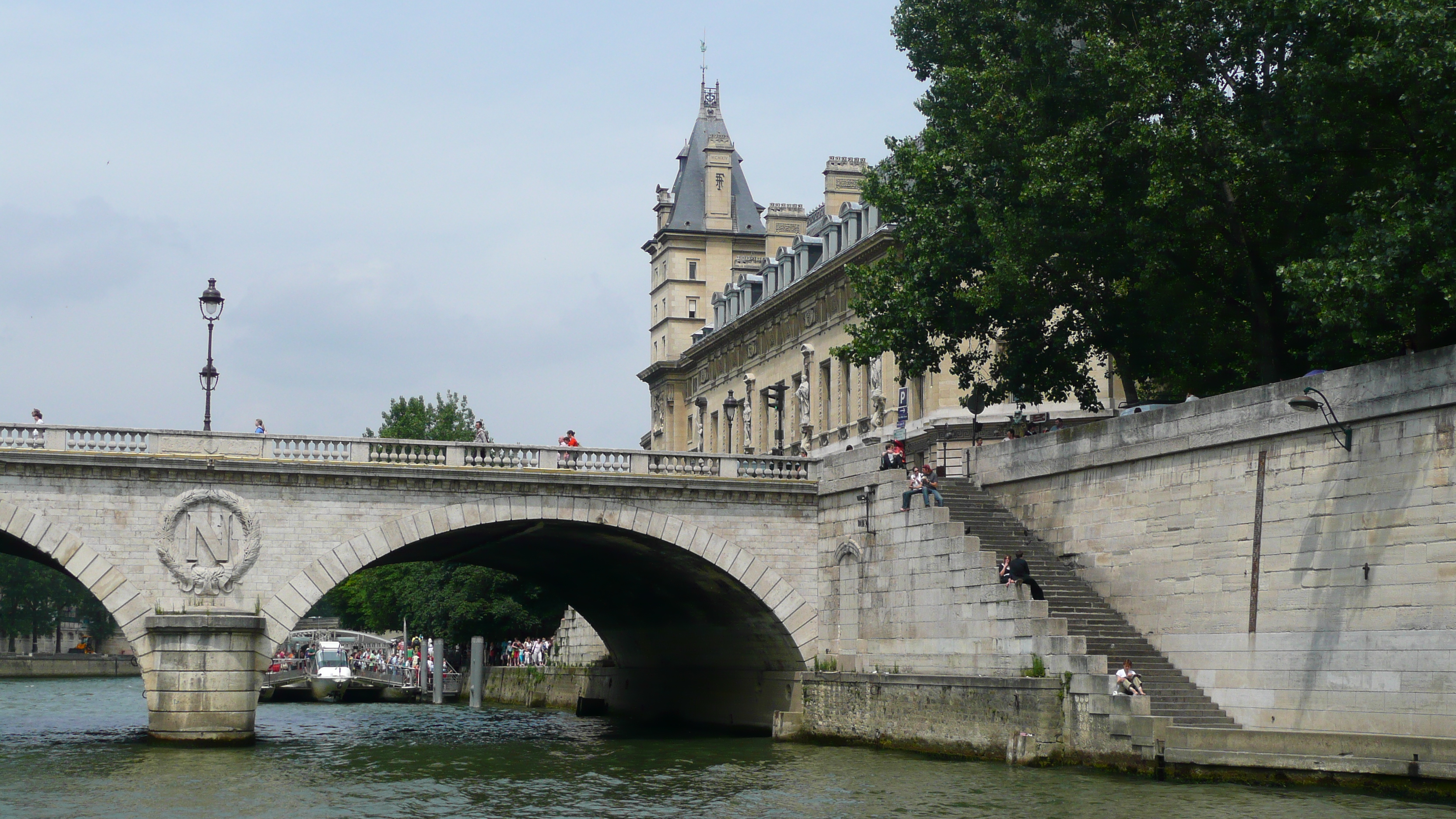 Picture France Paris Seine river 2007-06 265 - Tour Seine river