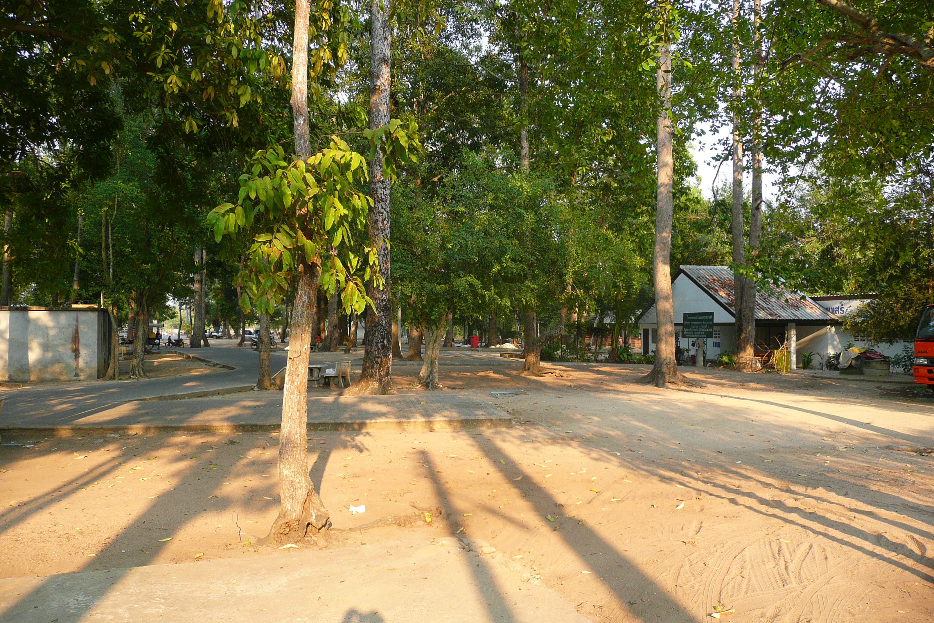 Picture Thailand Chonburi Bang Saray 2008-01 32 - Tour Bang Saray