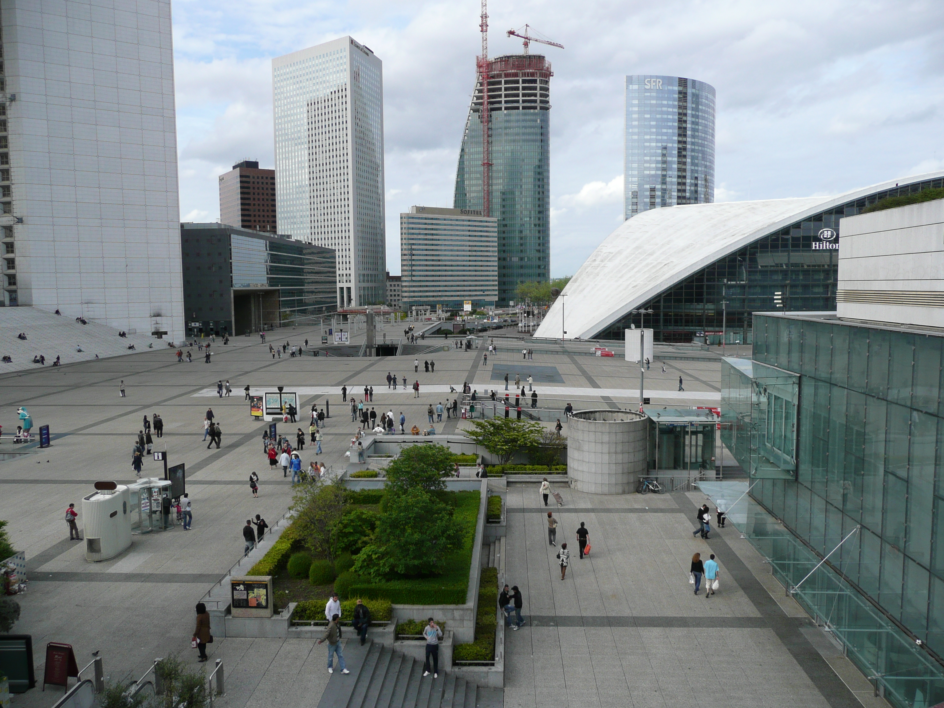 Picture France Paris La Defense 2007-05 199 - Tours La Defense