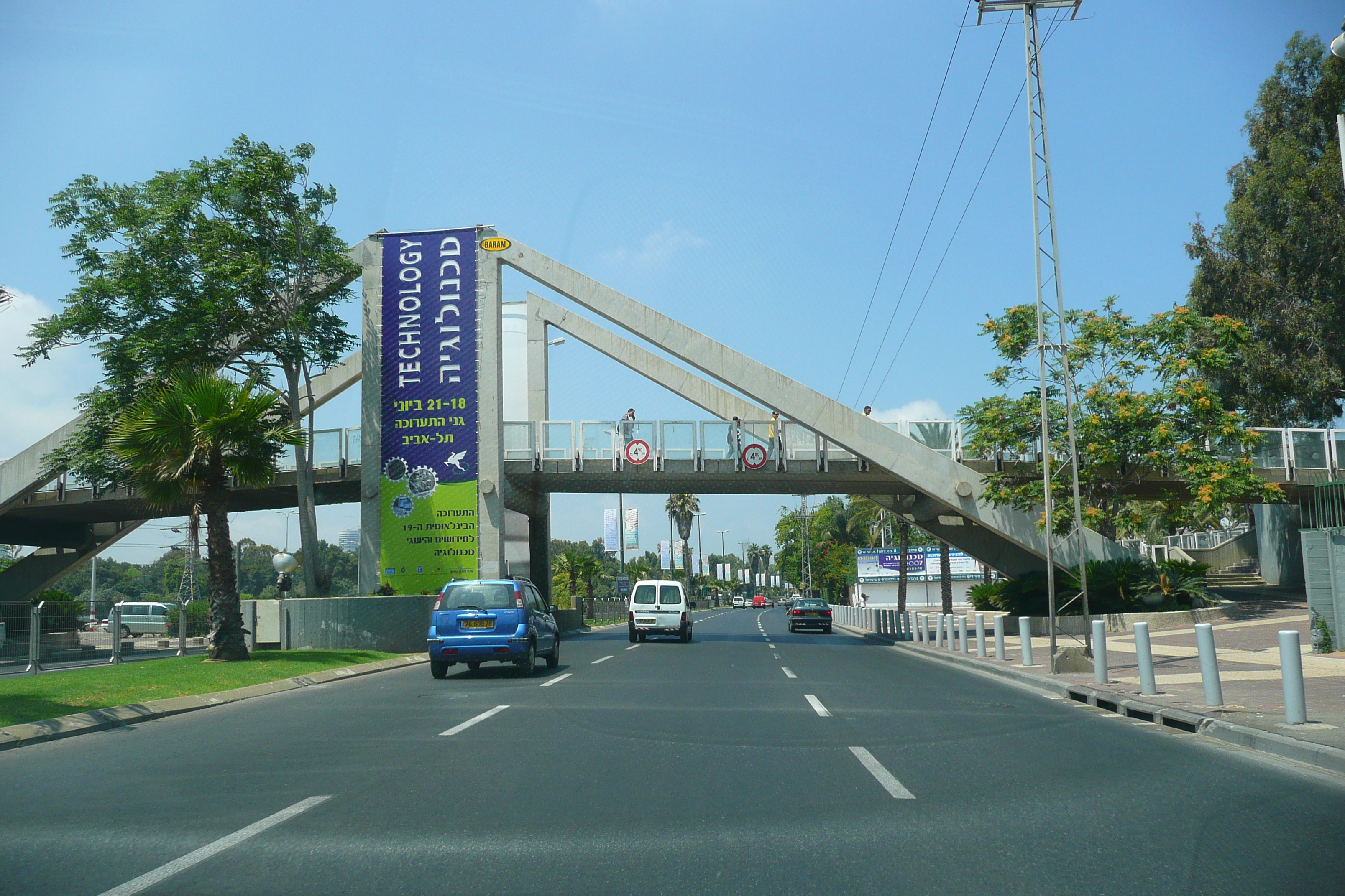 Picture Israel Tel Aviv Rokach Street 2007-06 6 - Around Rokach Street