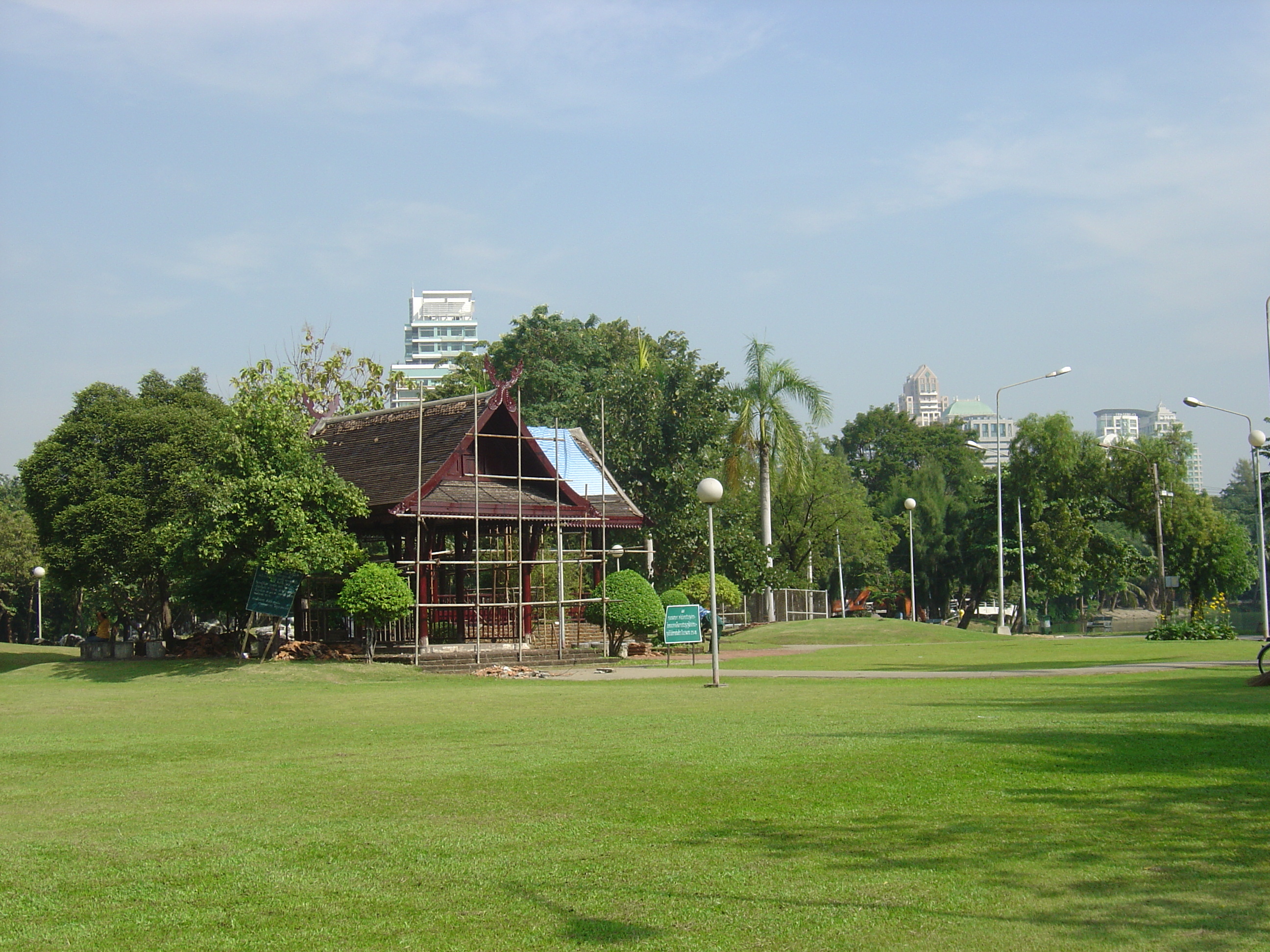 Picture Thailand Bangkok Lumpini Park 2005-12 7 - Tours Lumpini Park