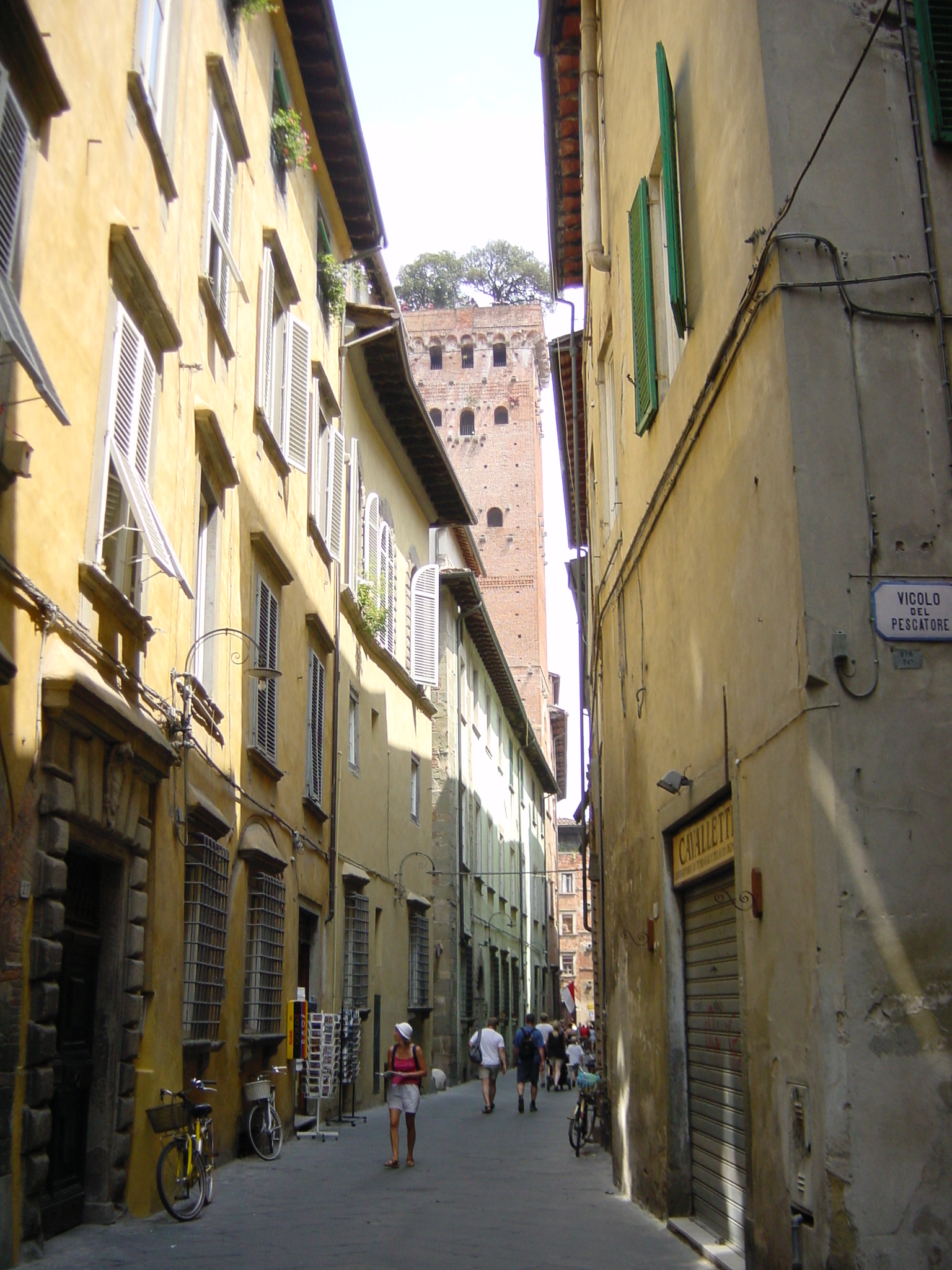 Picture Italy Lucca 2002-07 50 - Tour Lucca