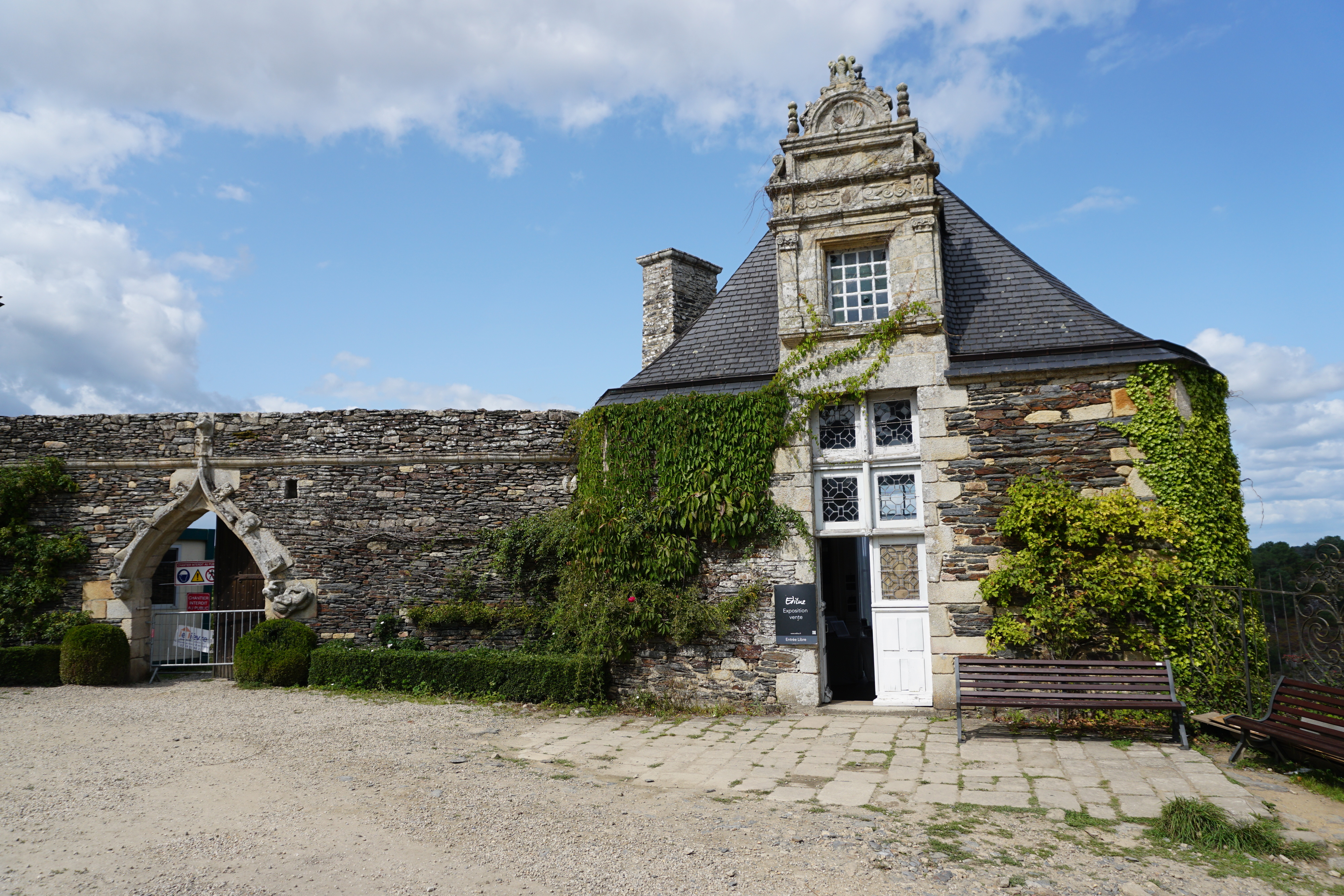 Picture France Rochefort-en-Terre 2017-08 49 - Tours Rochefort-en-Terre