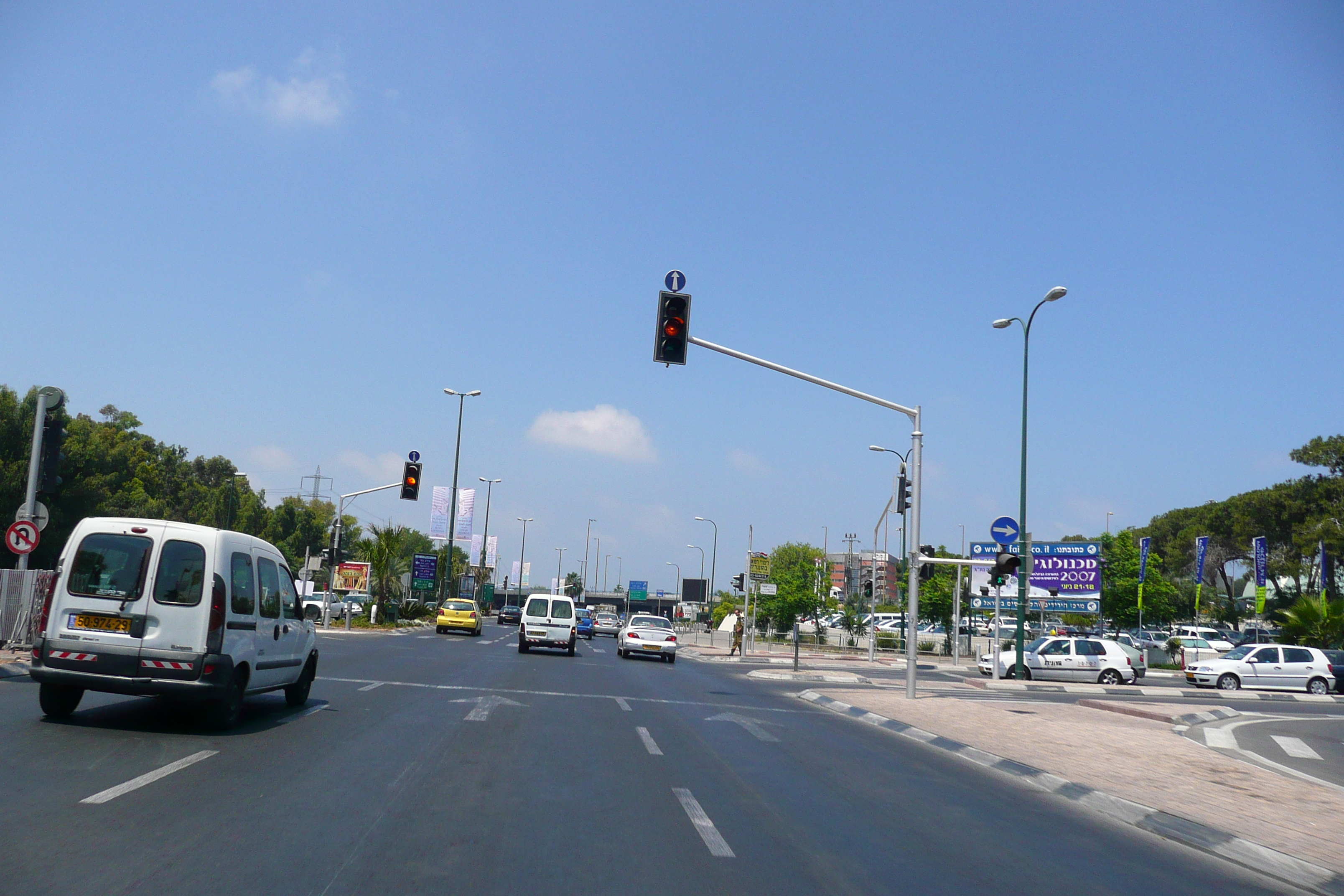 Picture Israel Tel Aviv Rokach Street 2007-06 18 - Journey Rokach Street