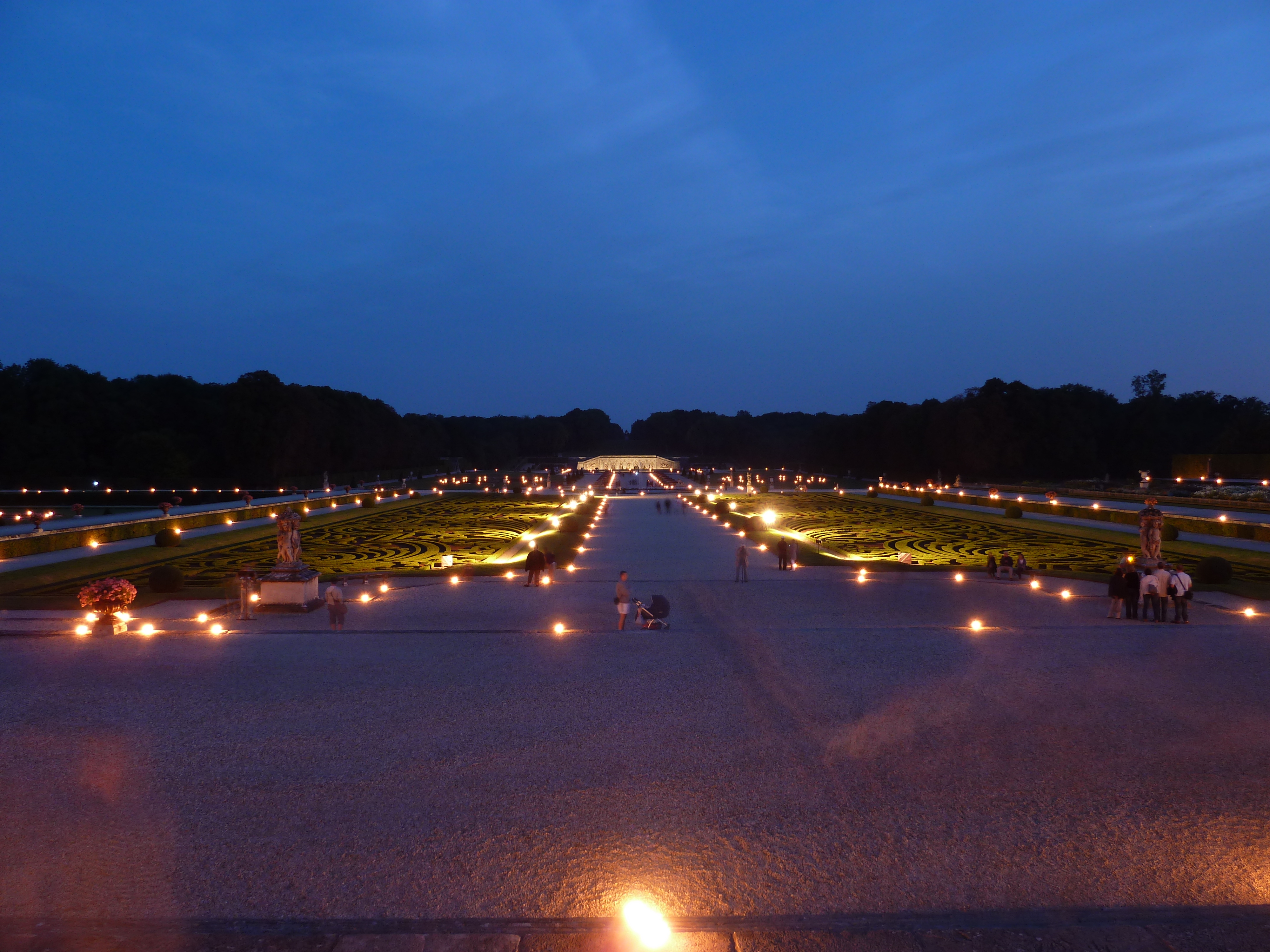 Picture France Vaux Le Vicomte Castle Vaux Le Vicomte Candlelight 2010-09 3 - Journey Vaux Le Vicomte Candlelight