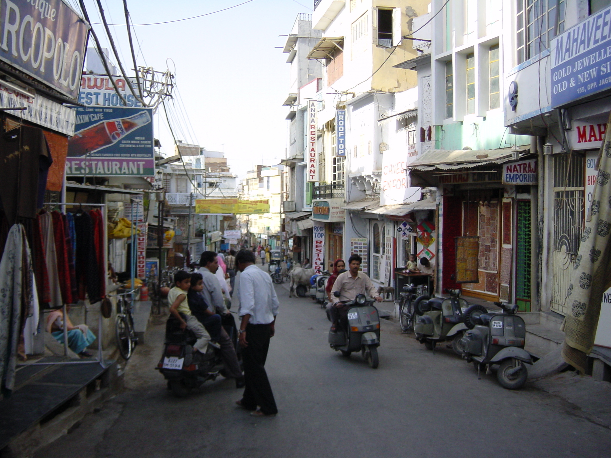 Picture India Udaipur 2003-05 66 - Tour Udaipur