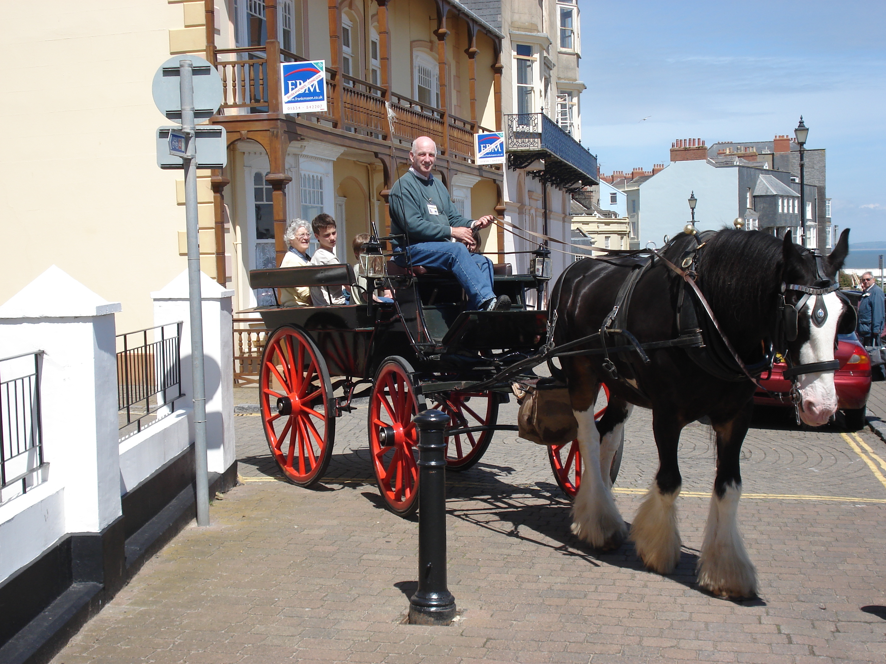 Picture United Kingdom Pembrokeshire Tenby 2006-05 27 - Discovery Tenby