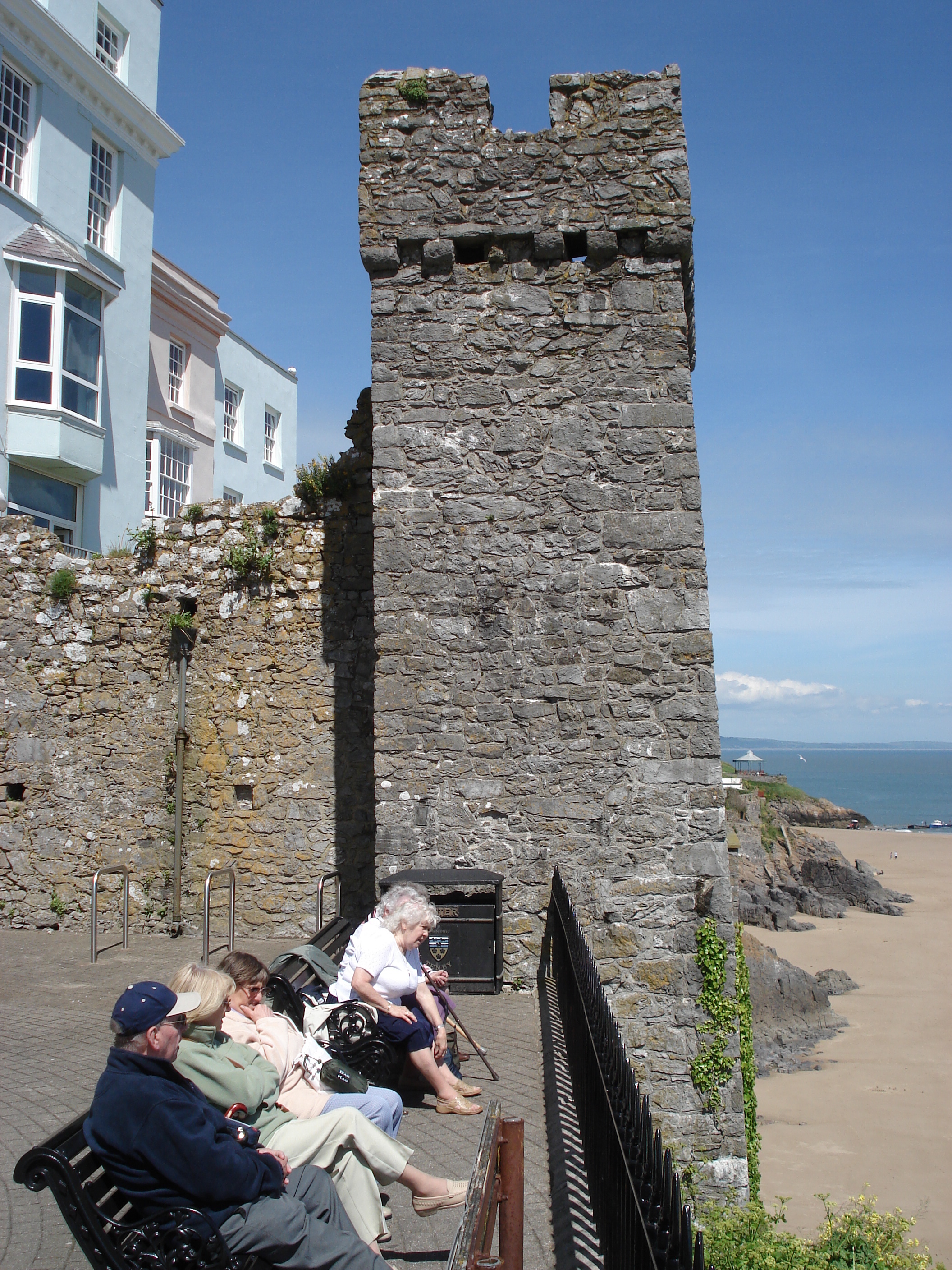 Picture United Kingdom Pembrokeshire Tenby 2006-05 90 - Journey Tenby