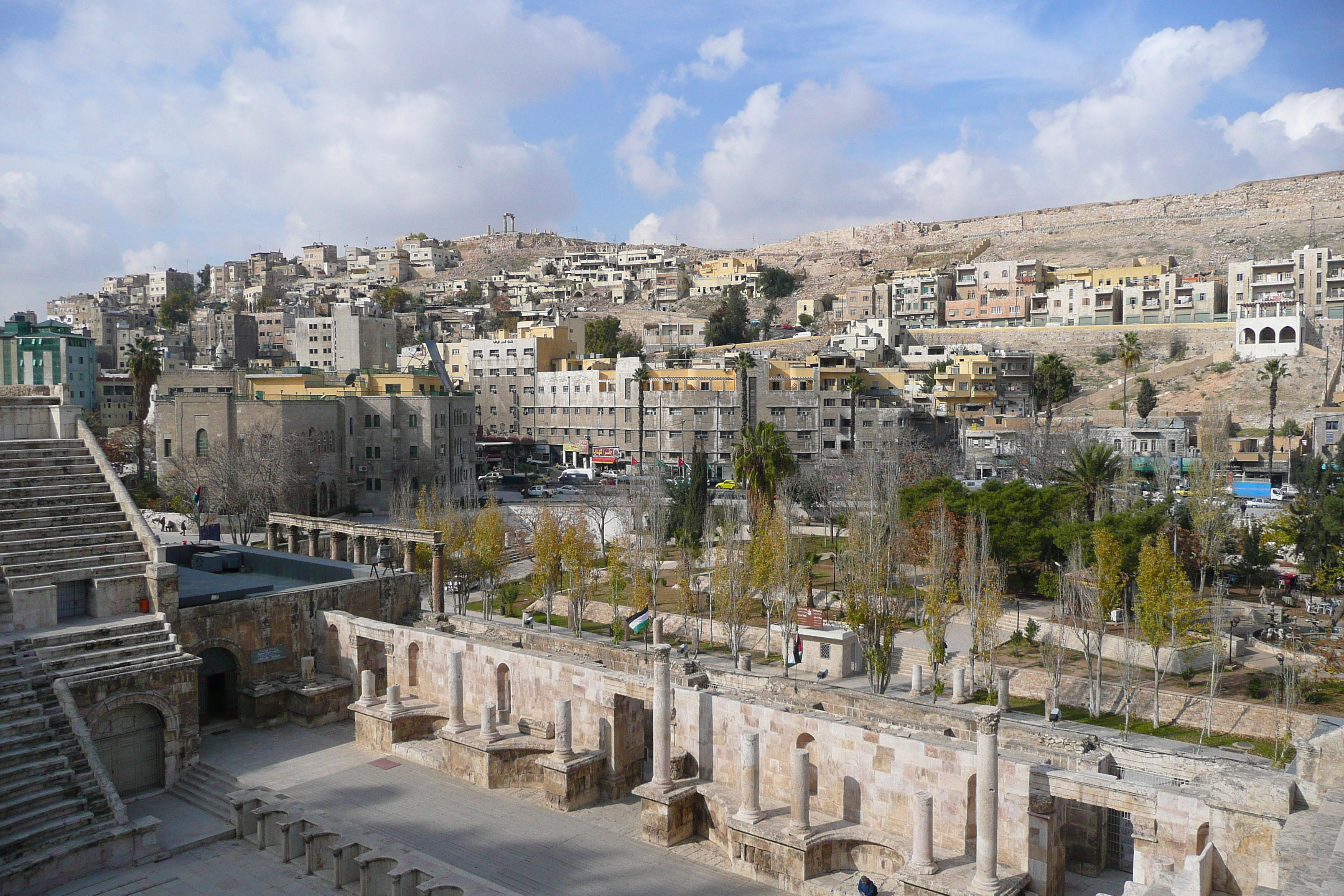 Picture Jordan Amman Roman Theater 2007-12 17 - Tour Roman Theater