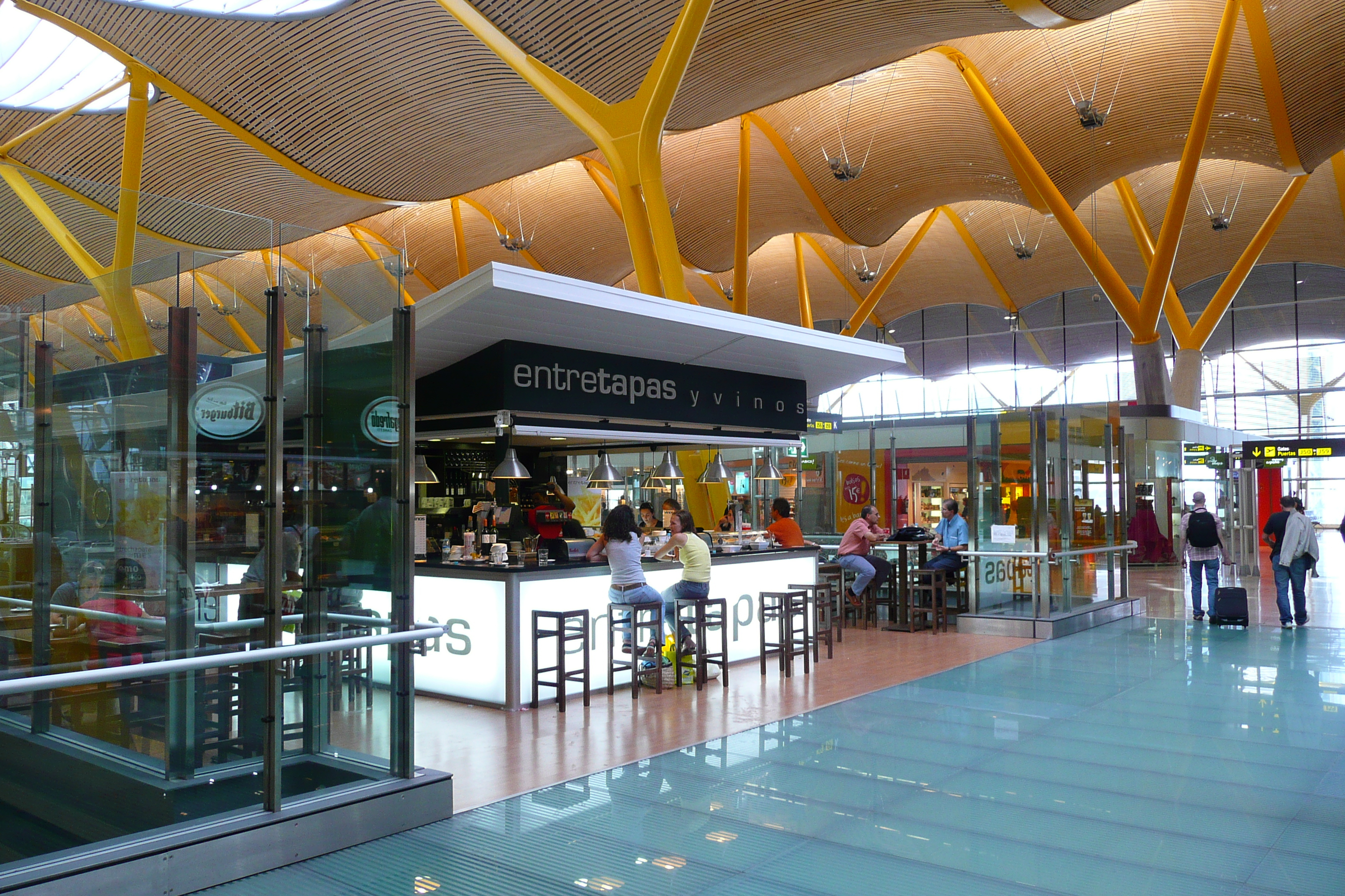 Picture Spain Madrid Barajas Airport 2007-09 39 - Center Barajas Airport